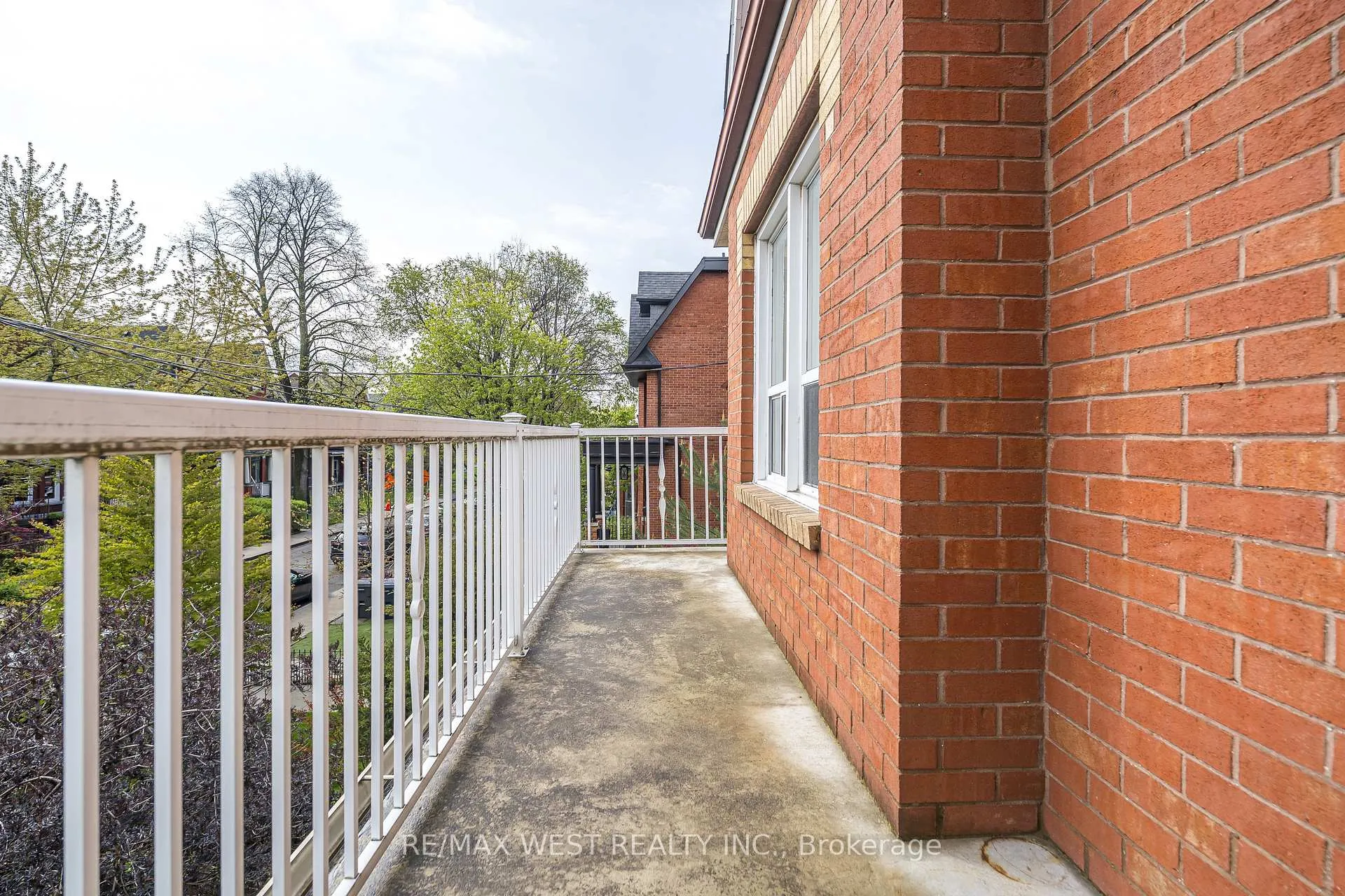 Photo 24 of 404 Manning Avenue, Toronto, Palmerston-Little Italy — HOMEH