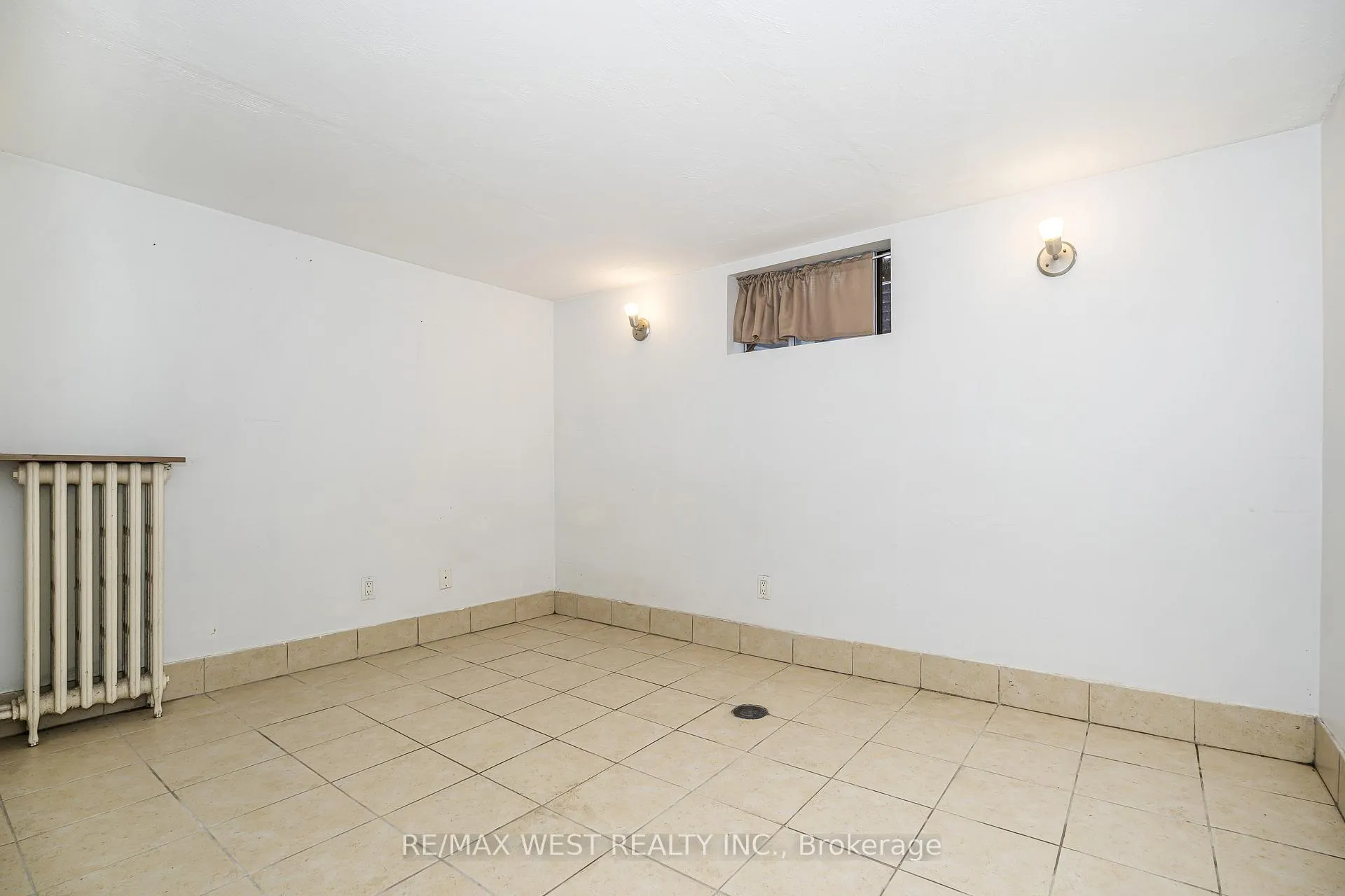 Photo 35 of 404 Manning Avenue, Toronto, Palmerston-Little Italy — HOMEH