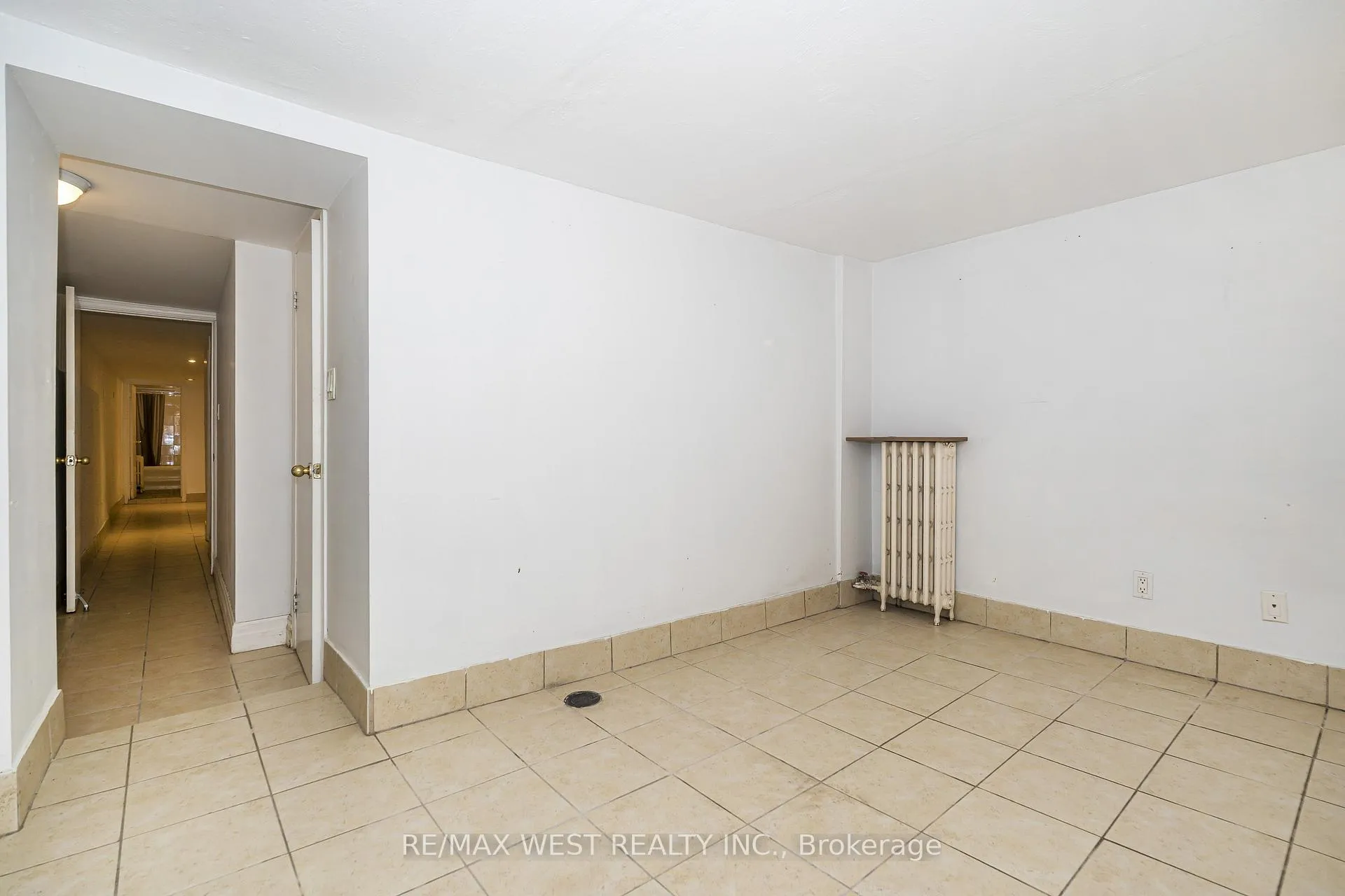 Photo 36 of 404 Manning Avenue, Toronto, Palmerston-Little Italy — HOMEH