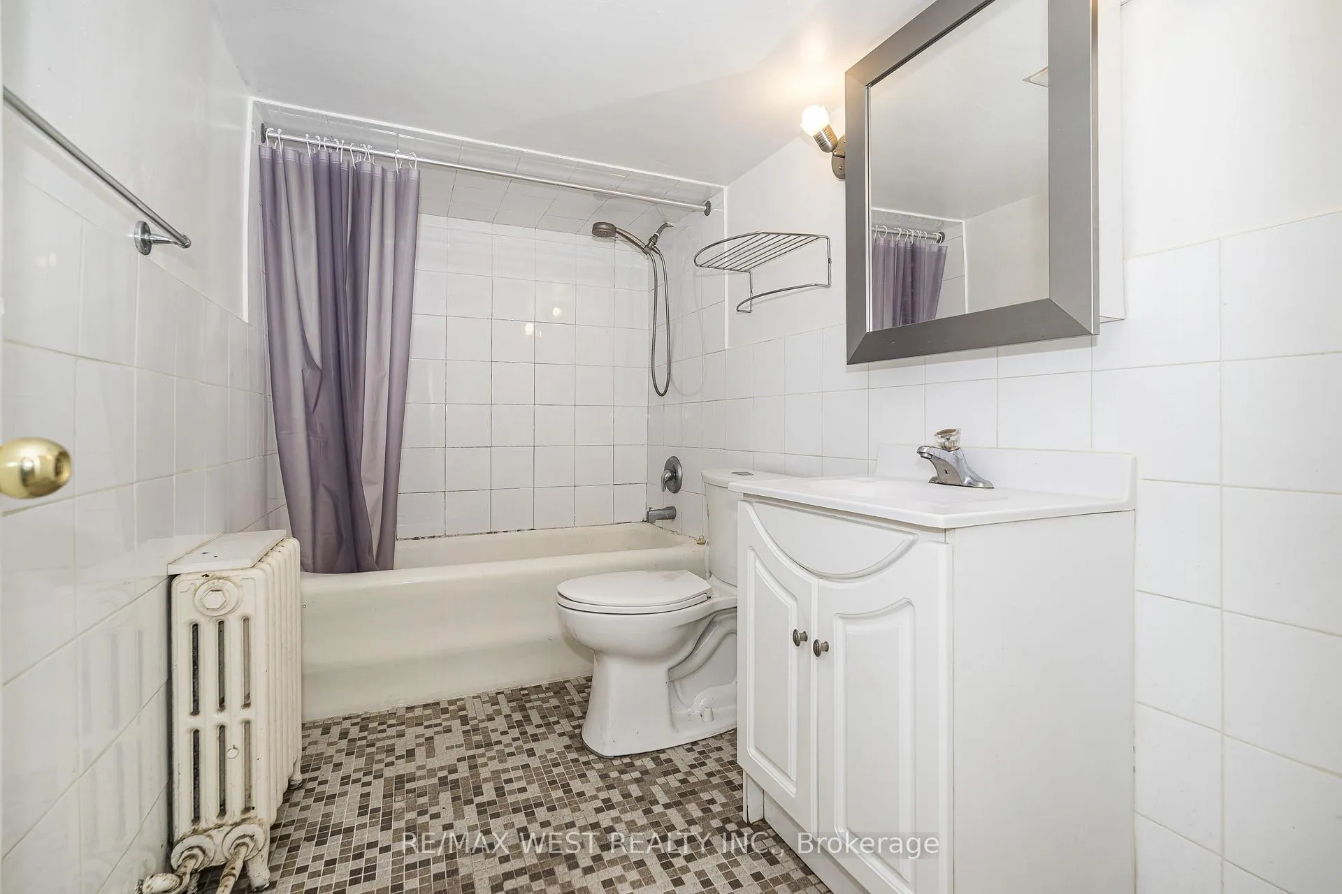 Photo 37 of 404 Manning Avenue, Toronto, Palmerston-Little Italy — HOMEH