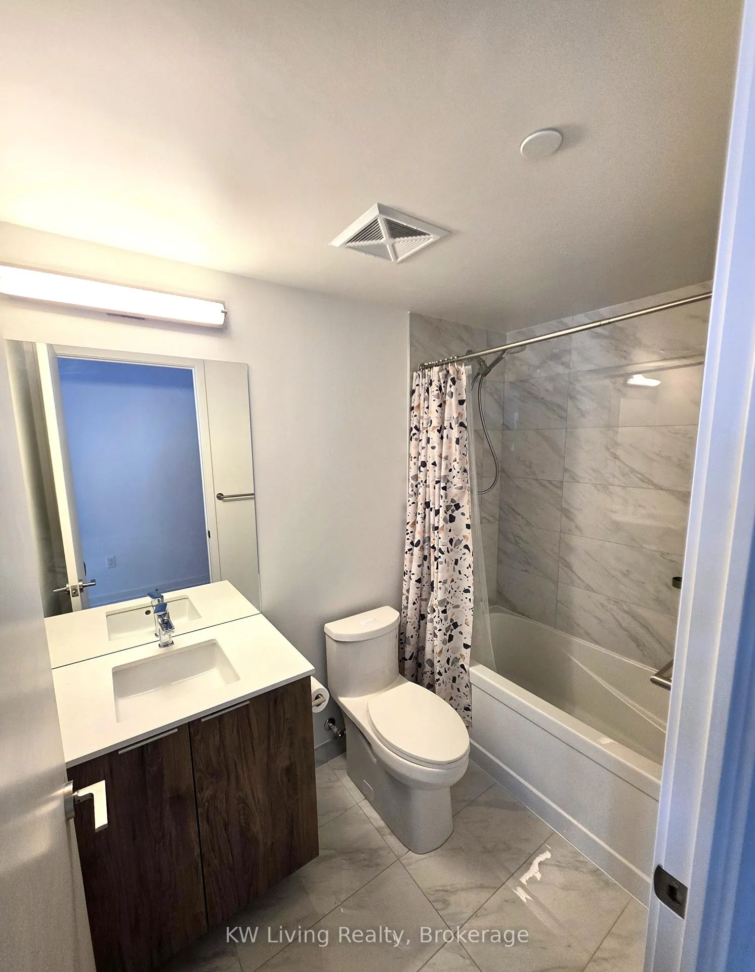 Photo 10 of Unit 1213, 158 Front Street E, Toronto, Moss Park — HOMEH