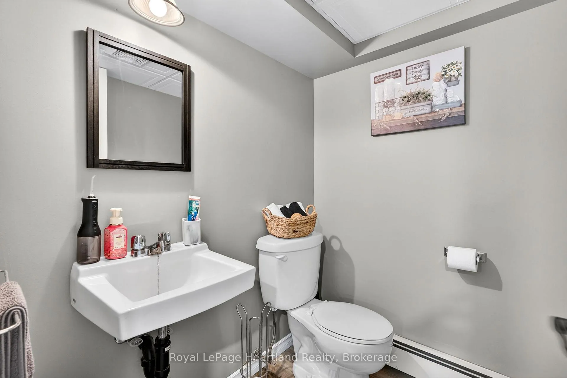 Photo 41 of 167 Quebec Street, West Perth, Mitchell — HOMEH