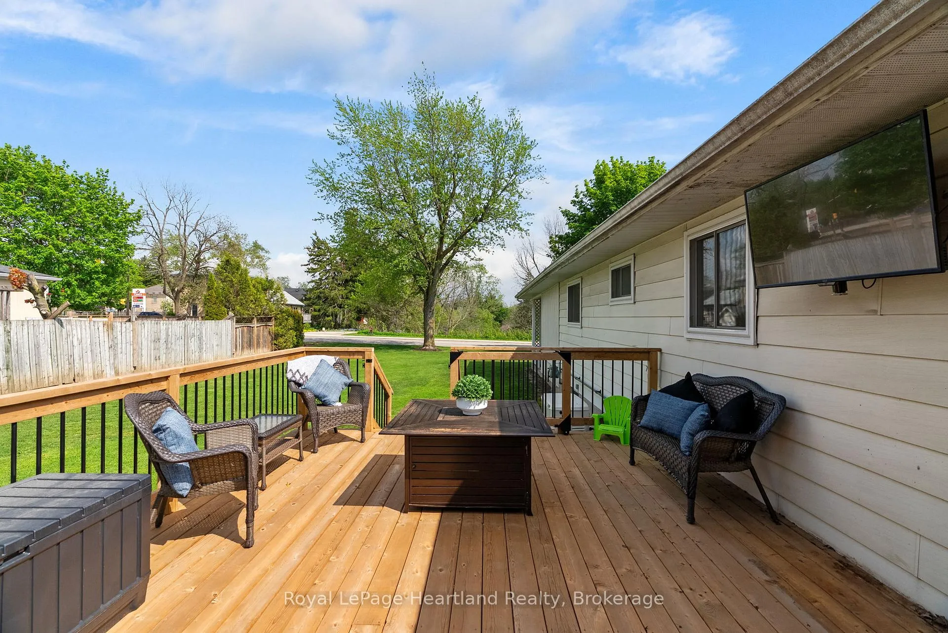 Photo 43 of 167 Quebec Street, West Perth, Mitchell — HOMEH
