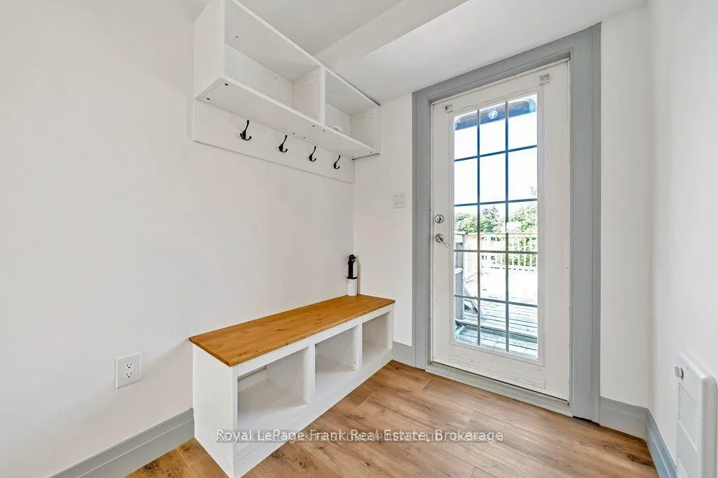Photo 2 of Unit 3rd Flr, 622 Simcoe Street N, Oshawa, O'Neill — HOMEH