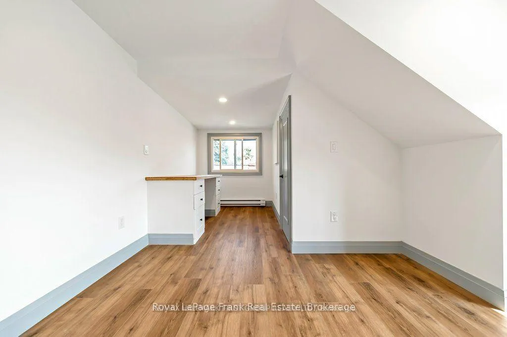 Photo 10 of Unit 3rd Flr, 622 Simcoe Street N, Oshawa, O'Neill — HOMEH