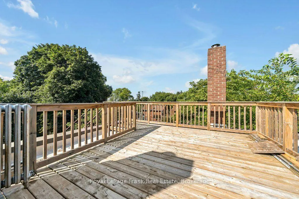 Photo 17 of Unit 3rd Flr, 622 Simcoe Street N, Oshawa, O'Neill — HOMEH
