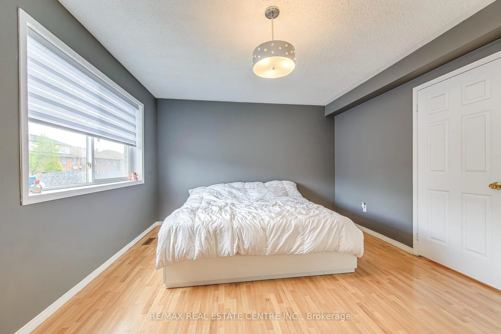 Photo 14 of 2080 St Clair Avenue W, Toronto, Junction Area — HOMEH