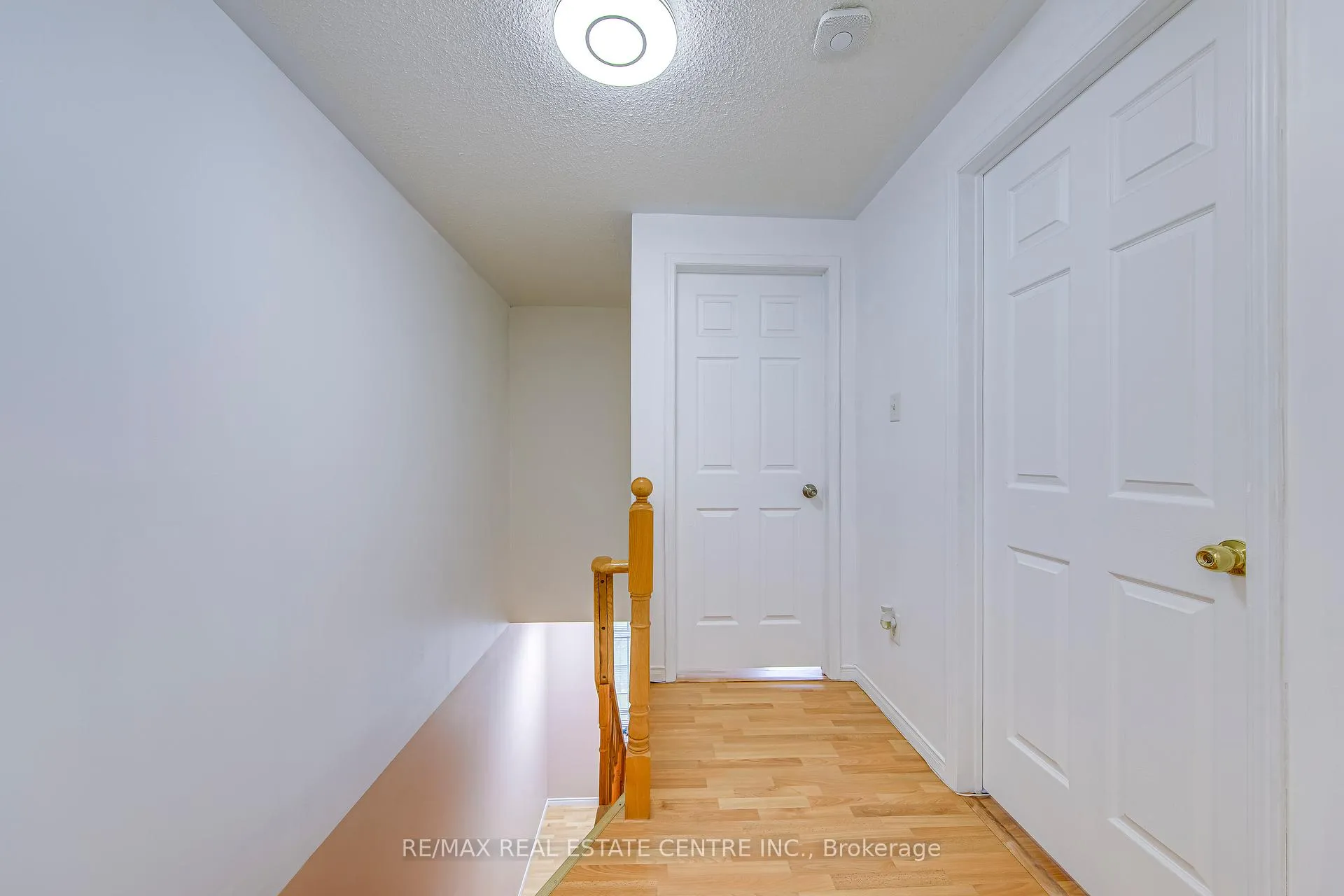 Photo 18 of 2080 St Clair Avenue W, Toronto, Junction Area — HOMEH