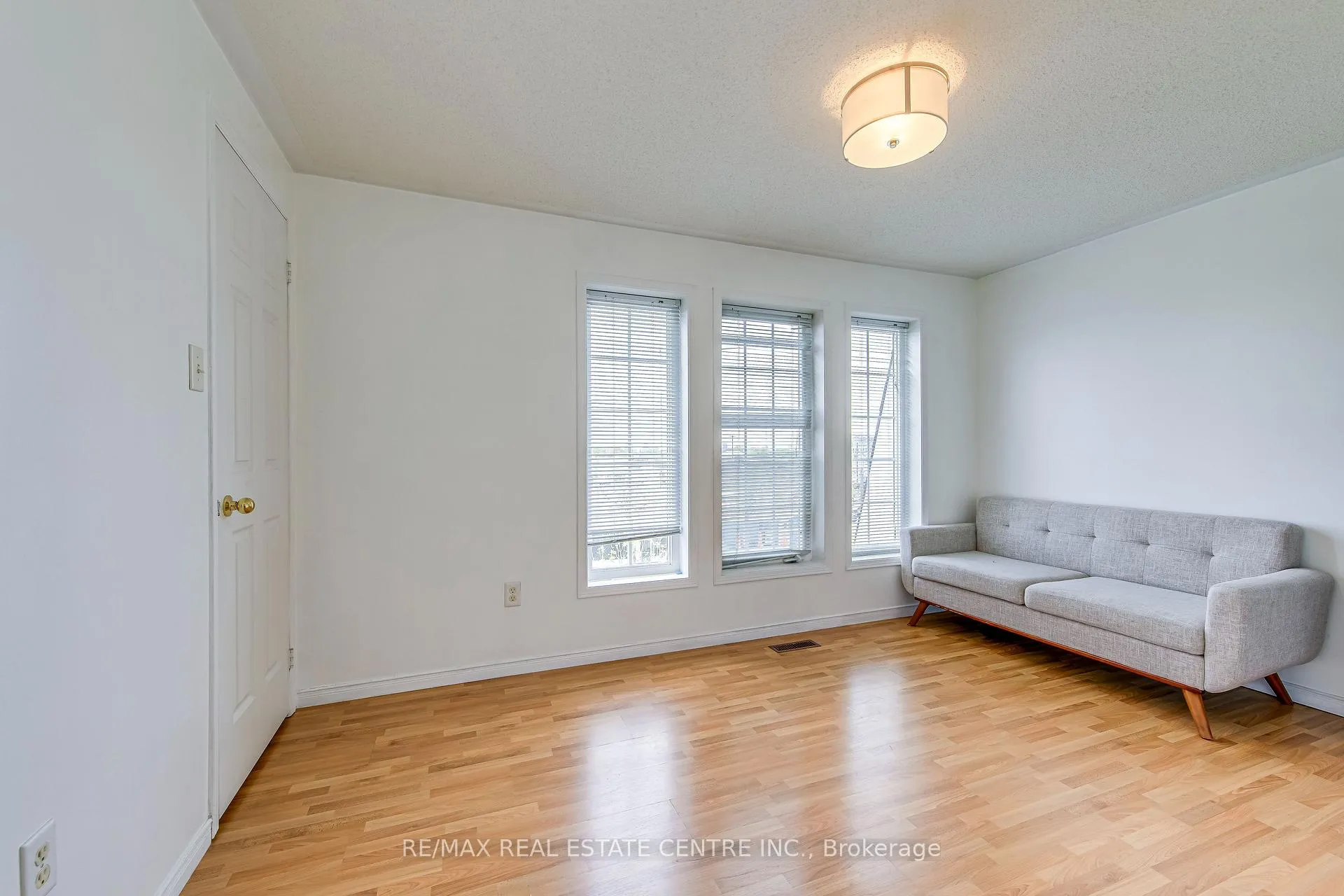 Photo 19 of 2080 St Clair Avenue W, Toronto, Junction Area — HOMEH