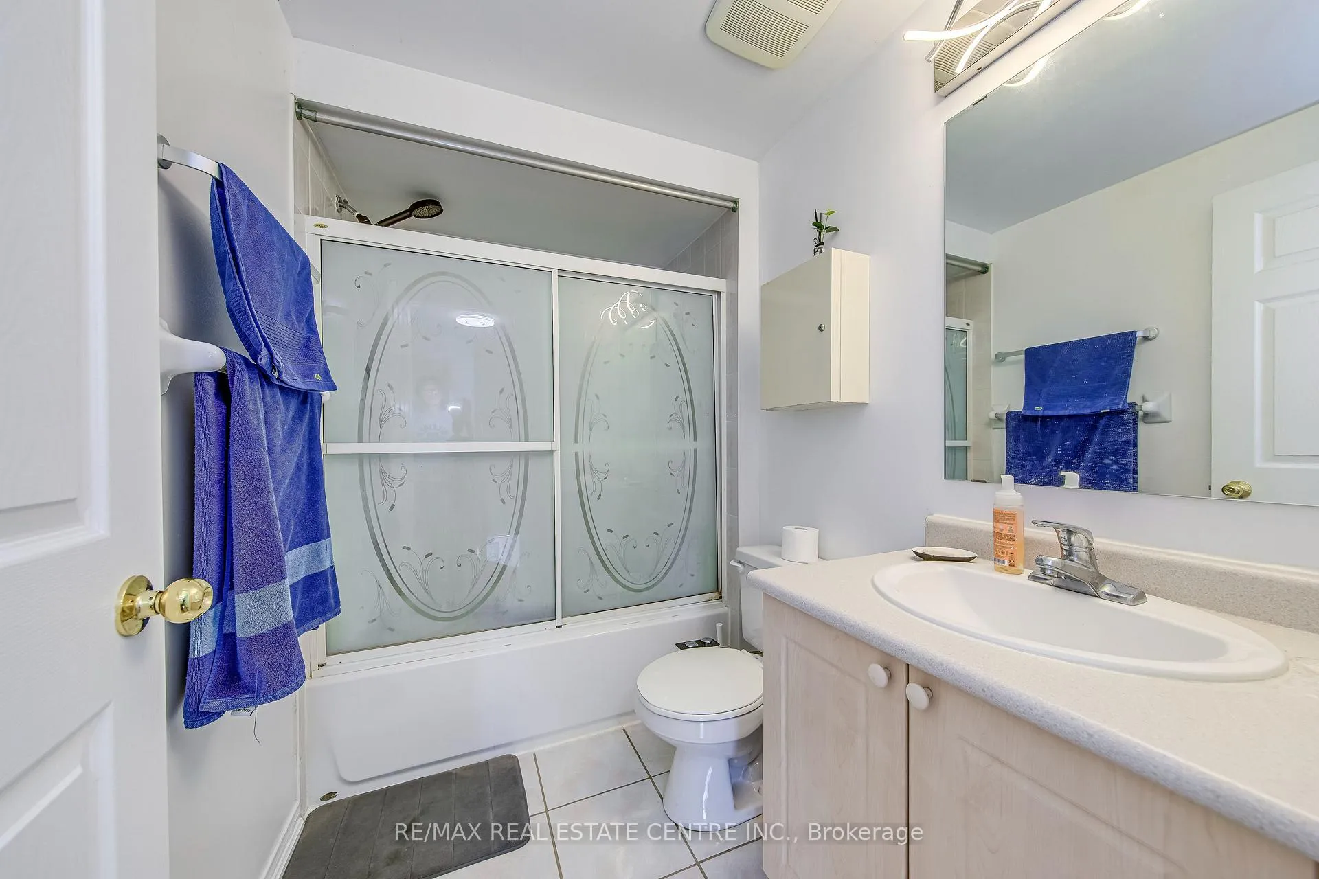Photo 22 of 2080 St Clair Avenue W, Toronto, Junction Area — HOMEH