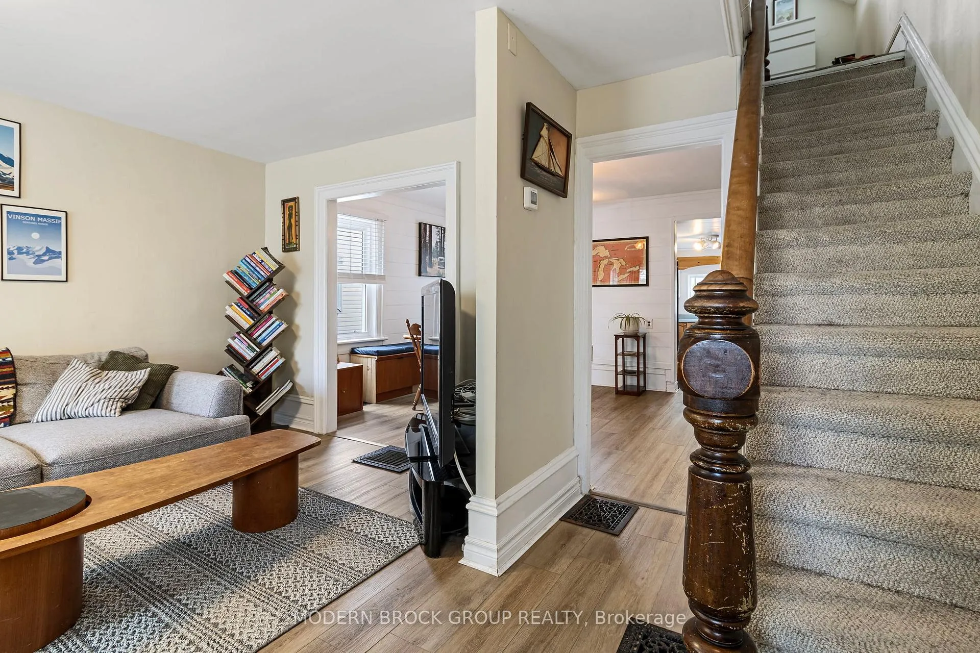 Photo 7 of 129 James Street E, Brockville — HOMEH