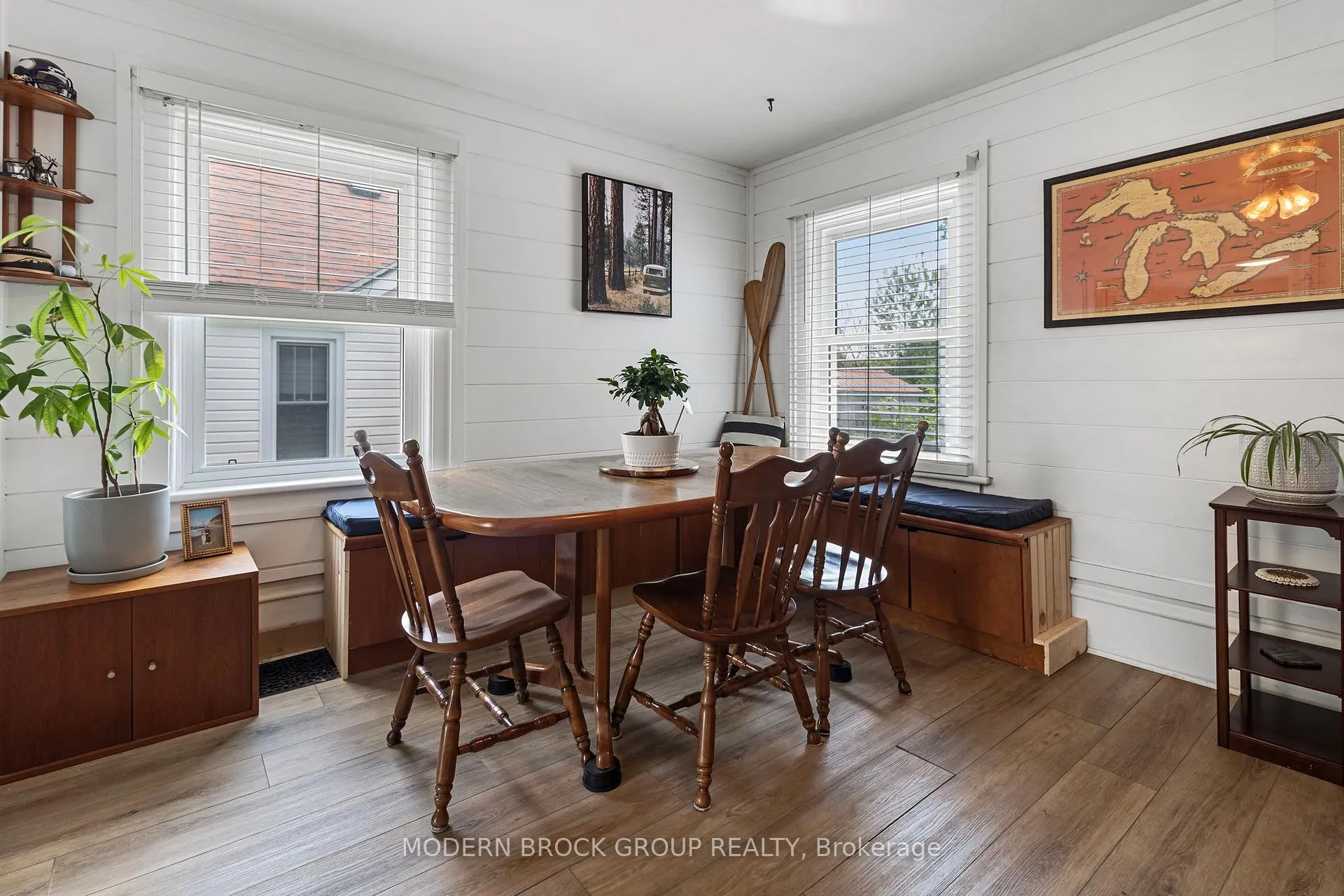 Photo 14 of 129 James Street E, Brockville — HOMEH