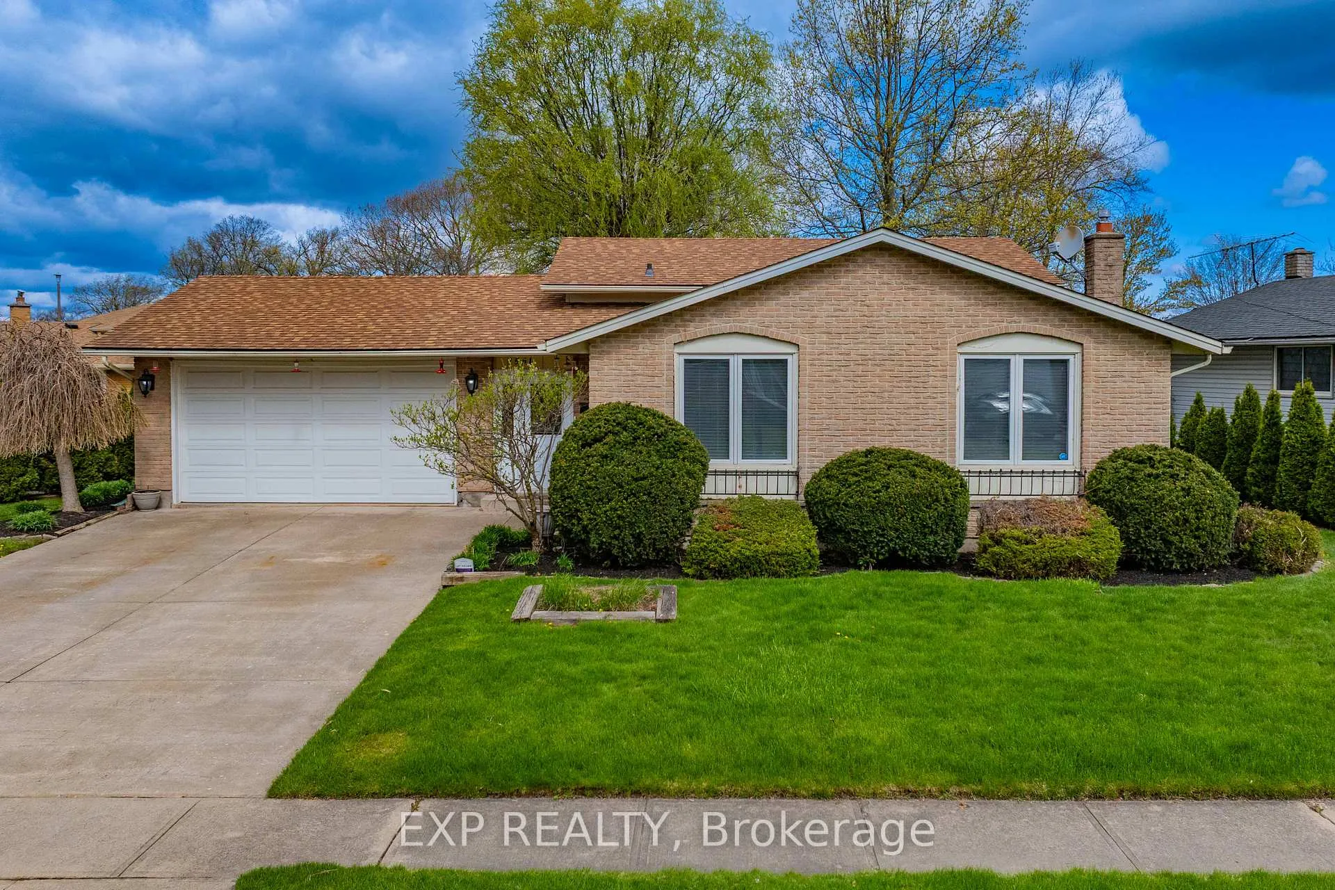 Front of 7551 Fern Avenue