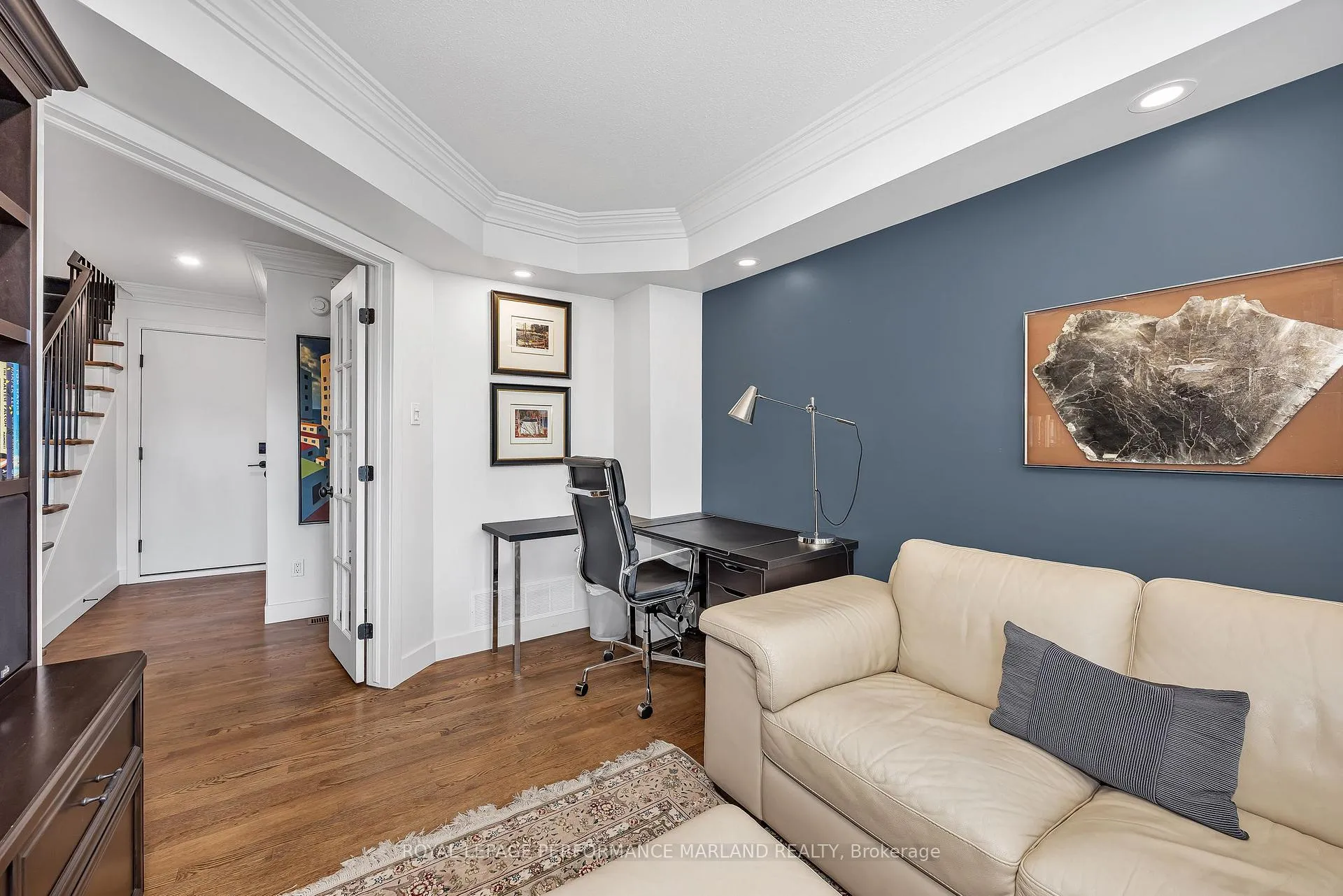 Photo 3 of 71 Echo Drive, Ottawa, Ottawa East — HOMEH