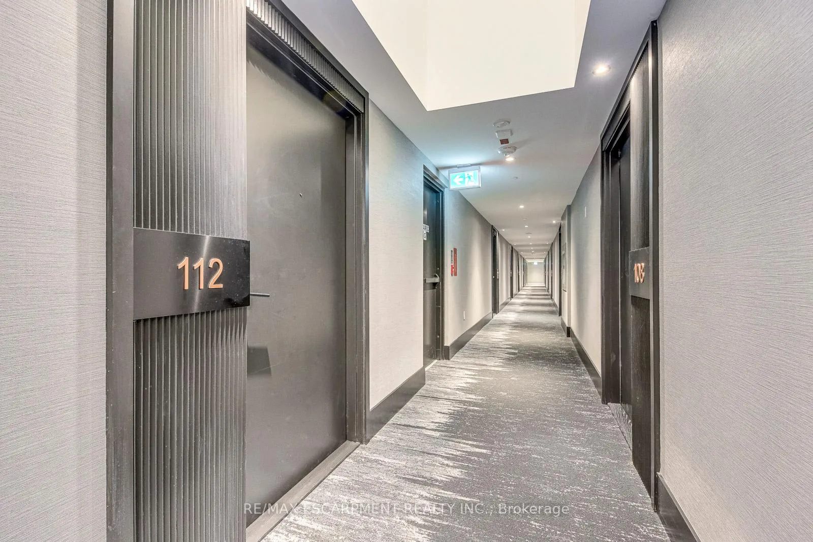 Photo 6 of Unit 112, 2450 Old Bronte Road, Oakville, Westmount — HOMEH