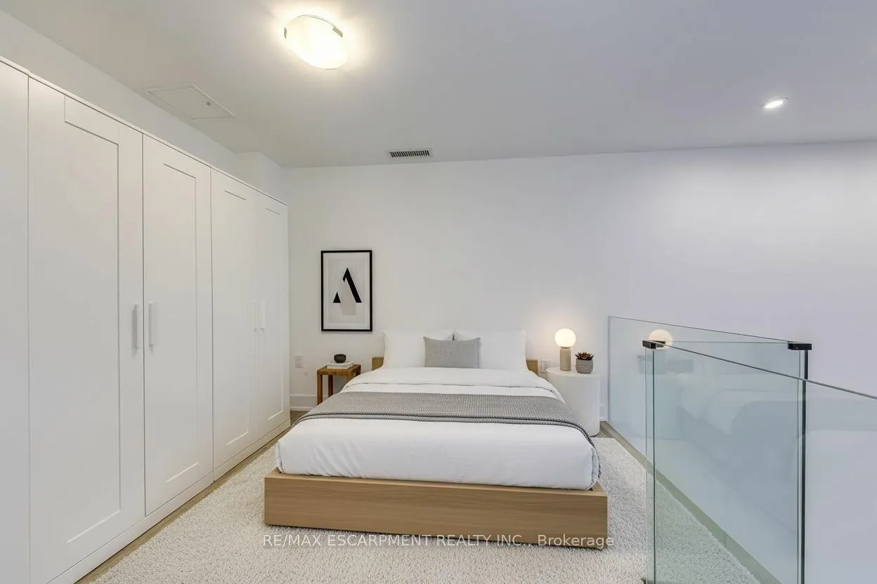Photo 23 of Unit 112, 2450 Old Bronte Road, Oakville, Westmount — HOMEH