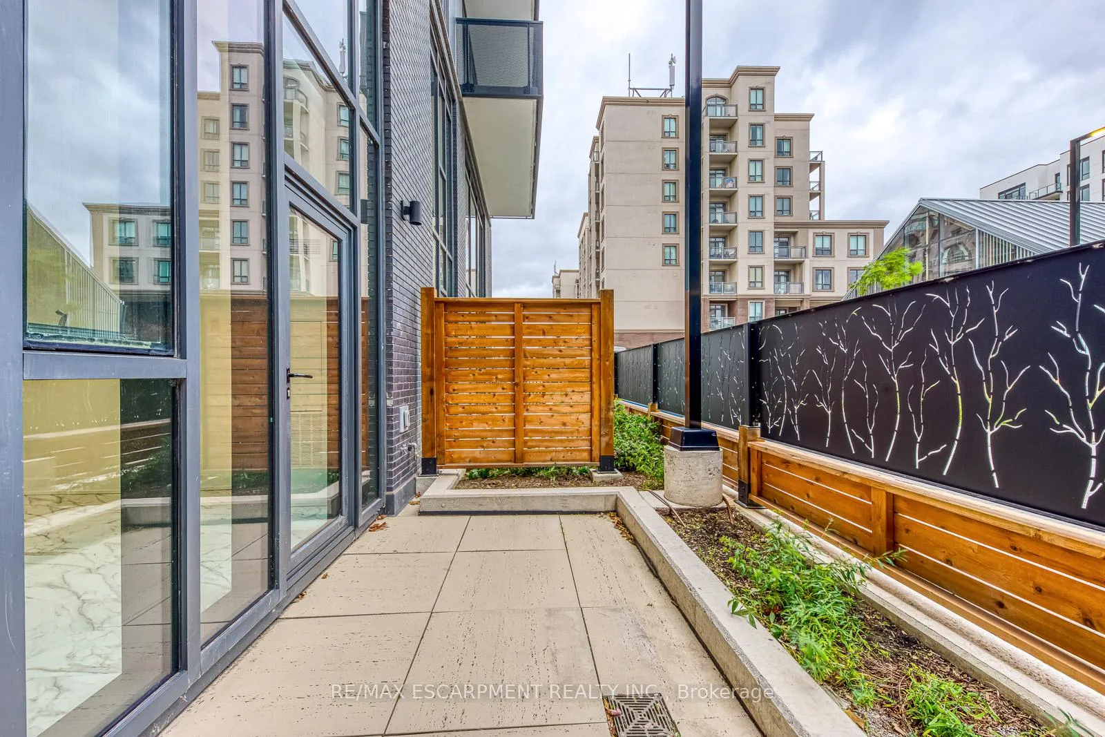 Photo 28 of Unit 112, 2450 Old Bronte Road, Oakville, Westmount — HOMEH