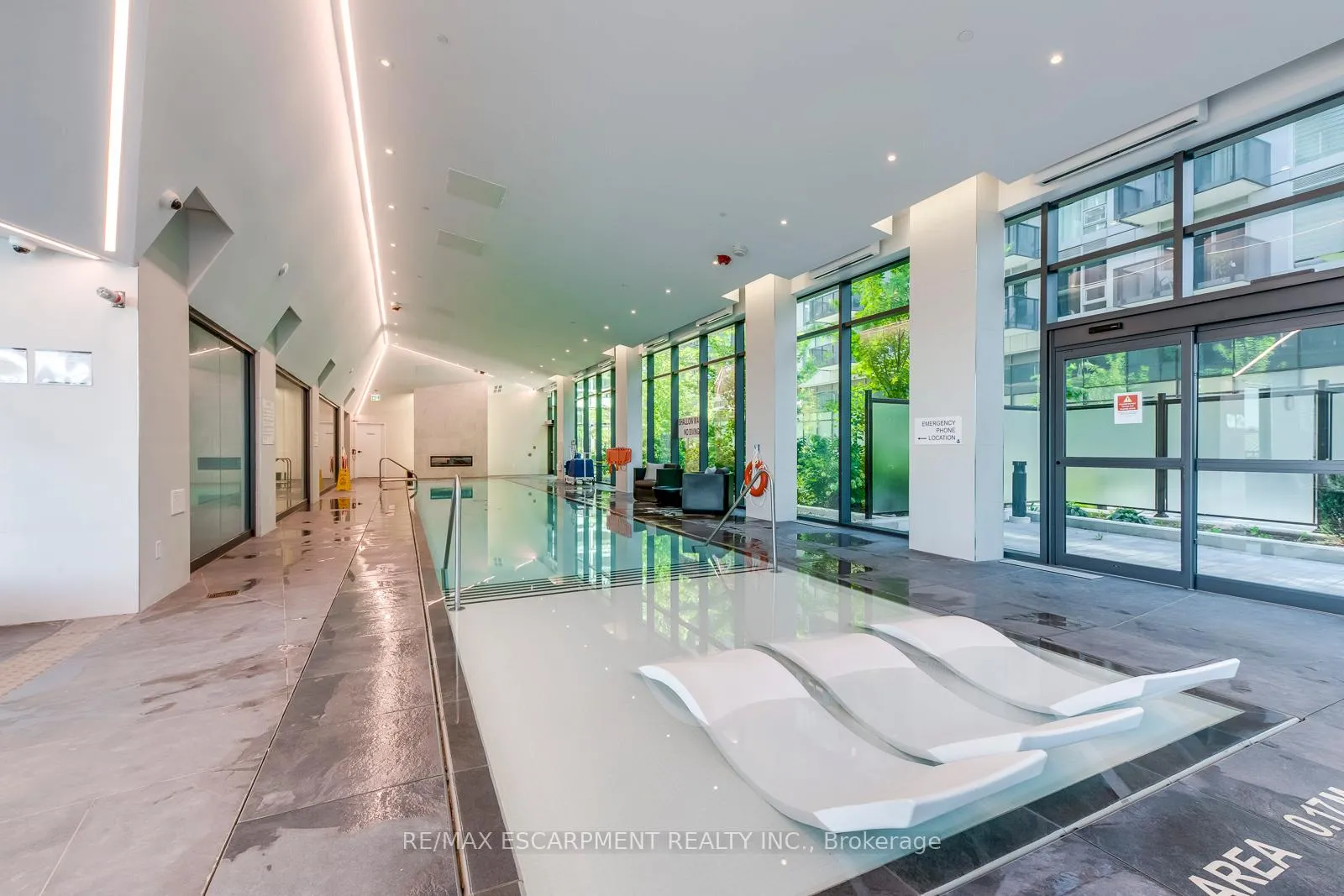 Photo 34 of Unit 112, 2450 Old Bronte Road, Oakville, Westmount — HOMEH