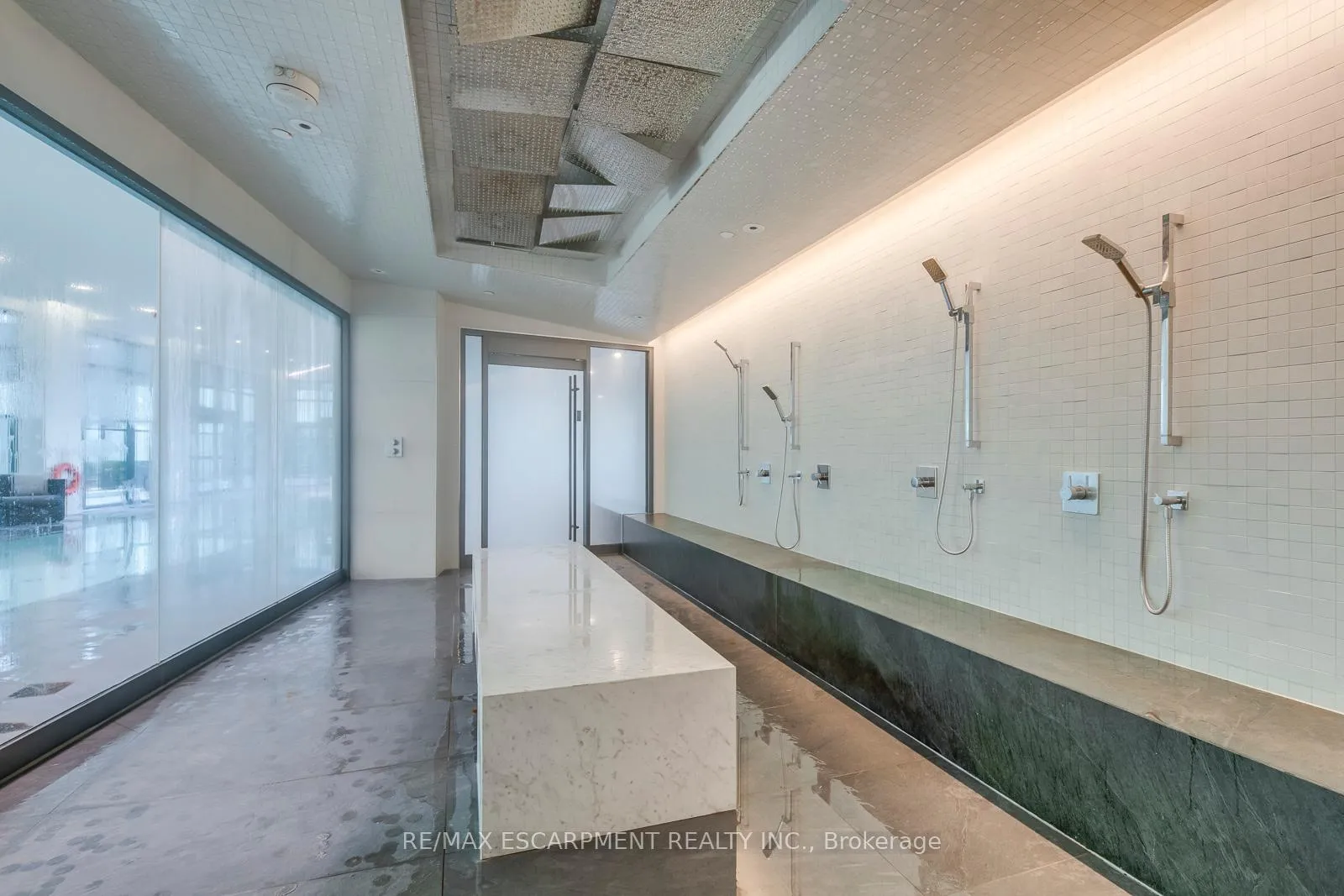 Photo 35 of Unit 112, 2450 Old Bronte Road, Oakville, Westmount — HOMEH