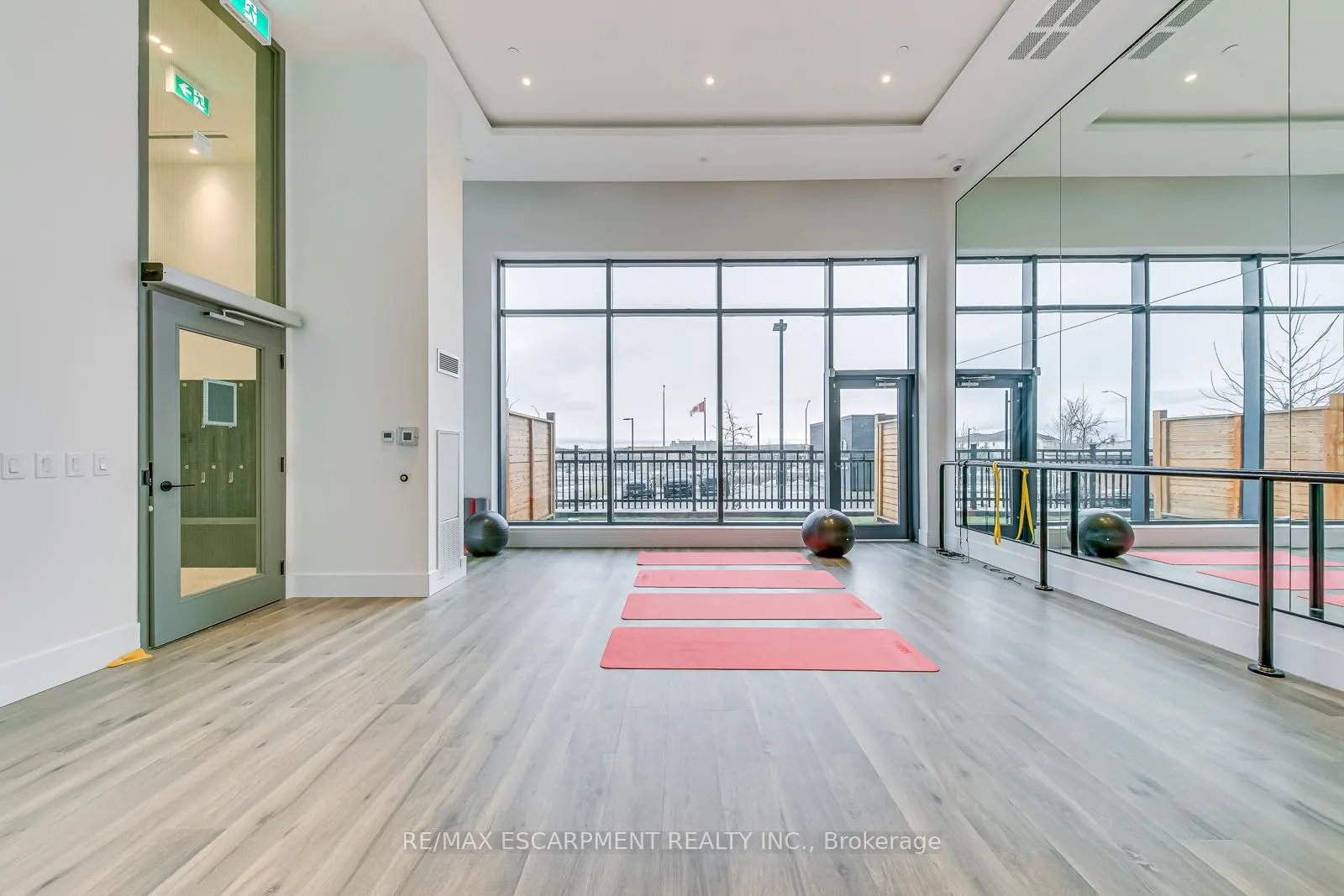 Photo 36 of Unit 112, 2450 Old Bronte Road, Oakville, Westmount — HOMEH