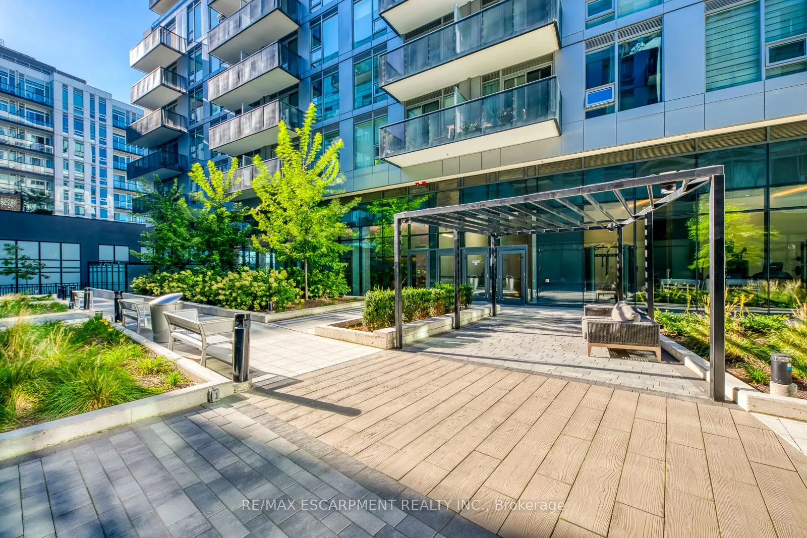 Photo 40 of Unit 112, 2450 Old Bronte Road, Oakville, Westmount — HOMEH