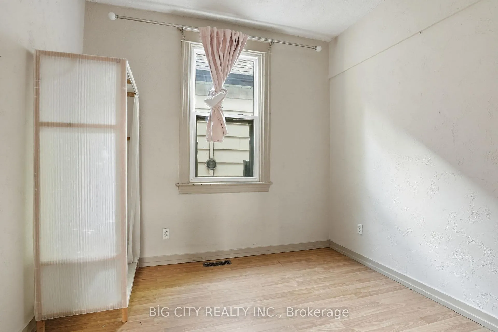 Photo 8 of 56 Holmes Avenue, Hamilton, Ainslie Wood — HOMEH