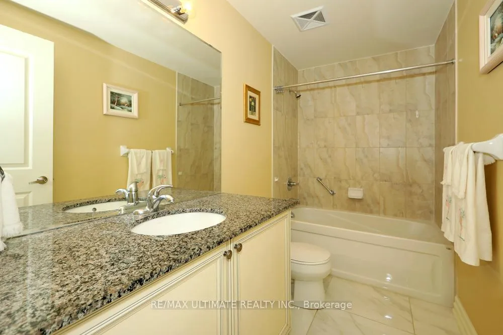 Photo 18 of Unit 407, 9235 Jane Street, Vaughan, Maple — HOMEH
