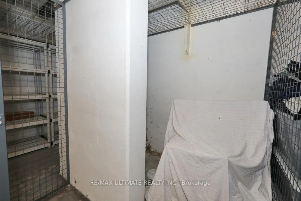 Photo 27 of Unit 407, 9235 Jane Street, Vaughan, Maple — HOMEH