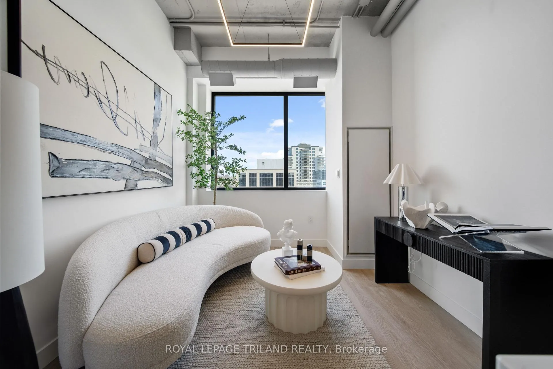 Photo 12 of Unit 209, 685 Richmond Street, London, East F — HOMEH