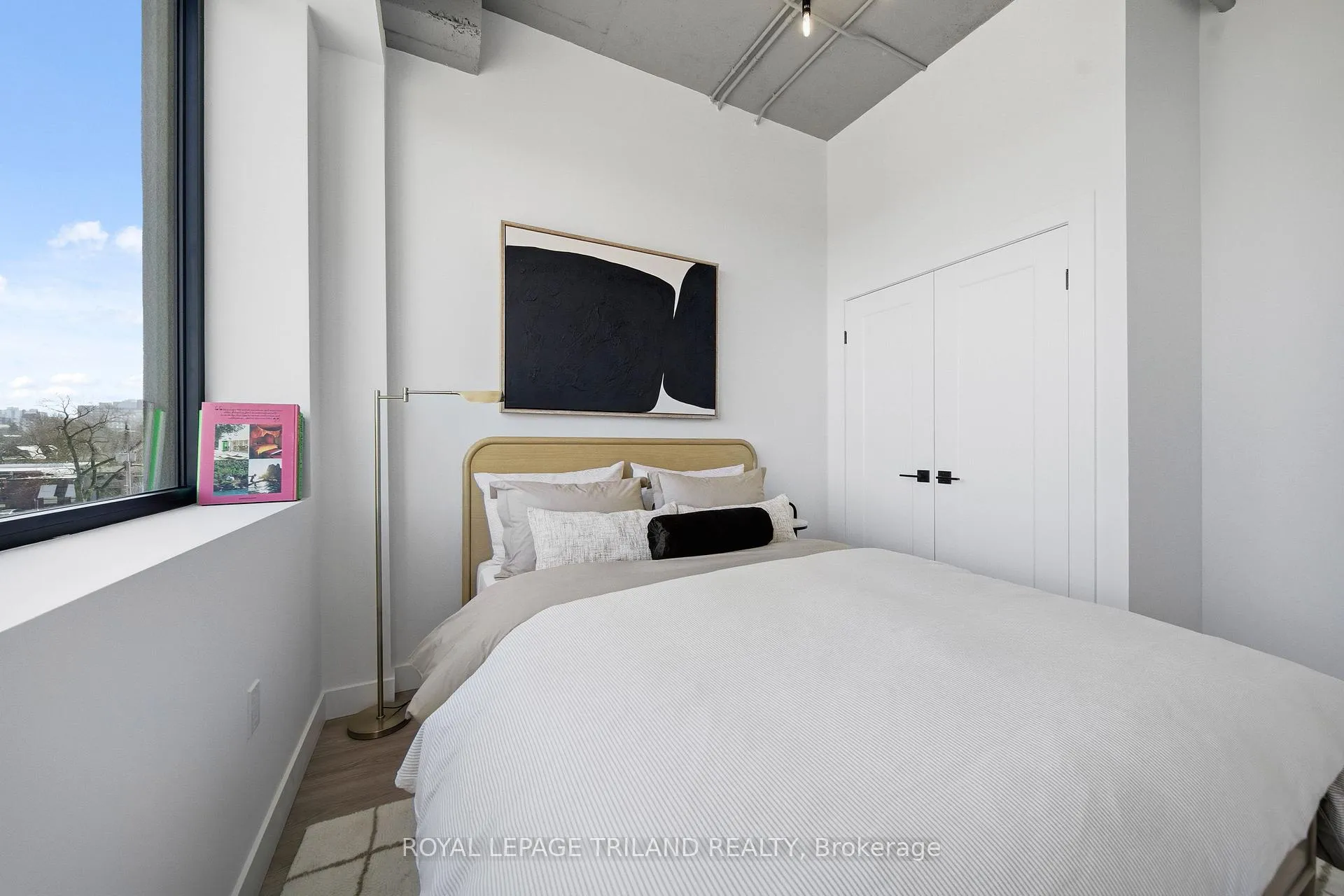 Photo 19 of Unit 209, 685 Richmond Street, London, East F — HOMEH