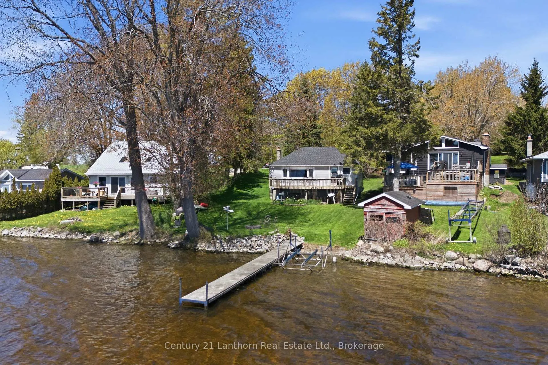 Photo 1 of 1051 Lakeside Drive, Prince Edward County, Ameliasburg Ward — HOMEH
