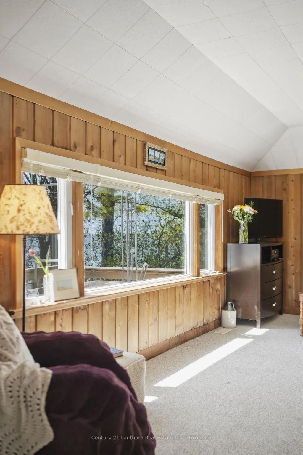 Photo 6 of 1051 Lakeside Drive, Prince Edward County, Ameliasburg Ward — HOMEH