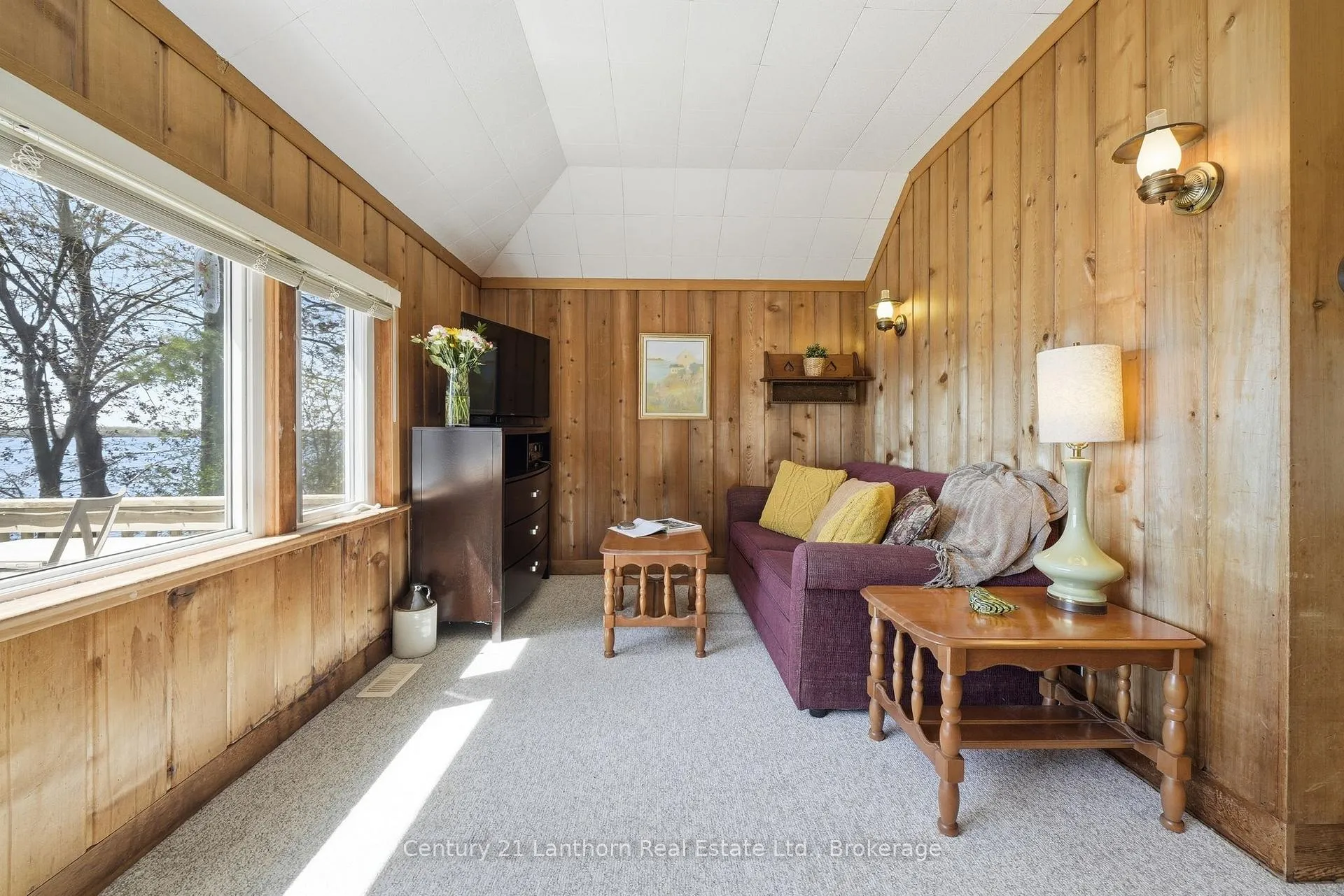 Photo 7 of 1051 Lakeside Drive, Prince Edward County, Ameliasburg Ward — HOMEH