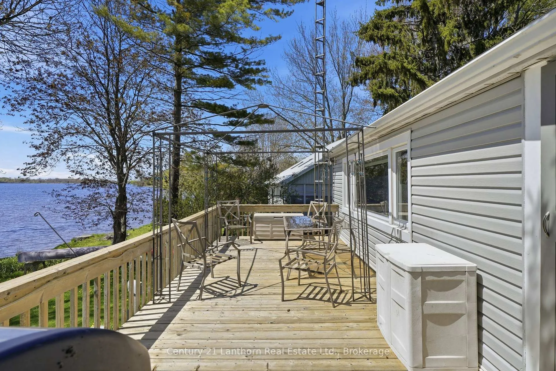 Photo 20 of 1051 Lakeside Drive, Prince Edward County, Ameliasburg Ward — HOMEH