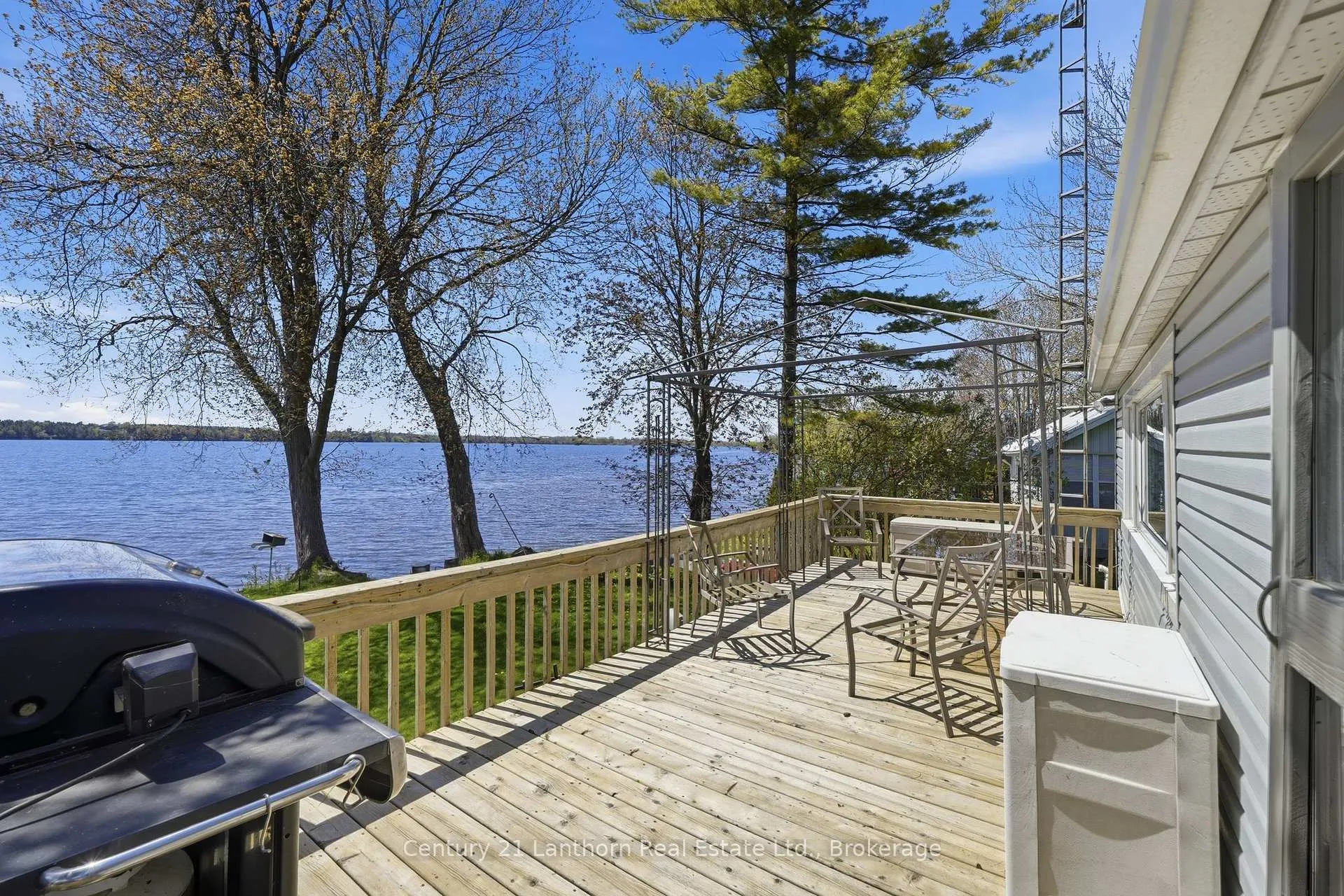 Photo 21 of 1051 Lakeside Drive, Prince Edward County, Ameliasburg Ward — HOMEH