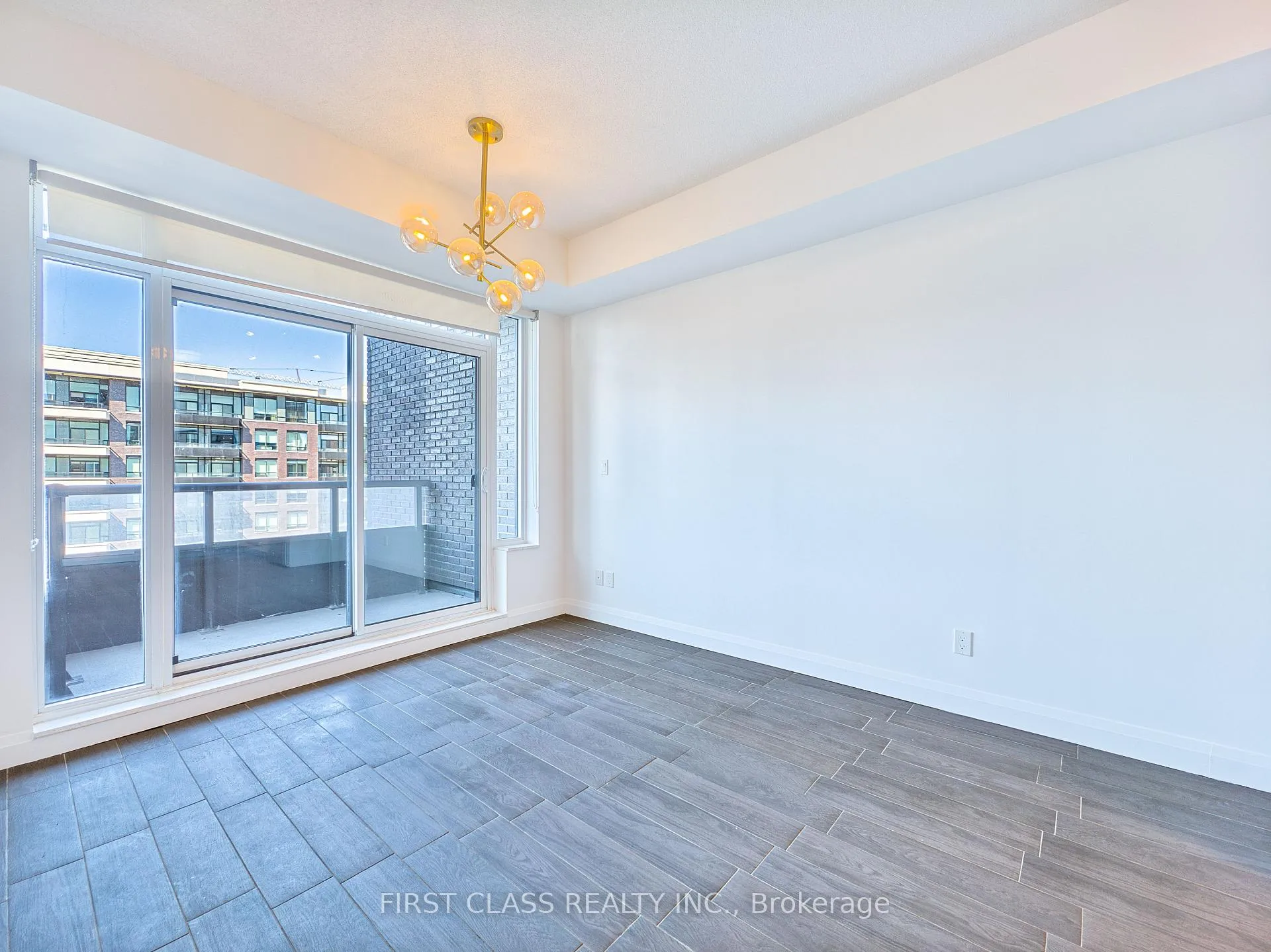 Photo 15 of Unit 731, 15 Water Walk Drive, Markham, Unionville — HOMEH