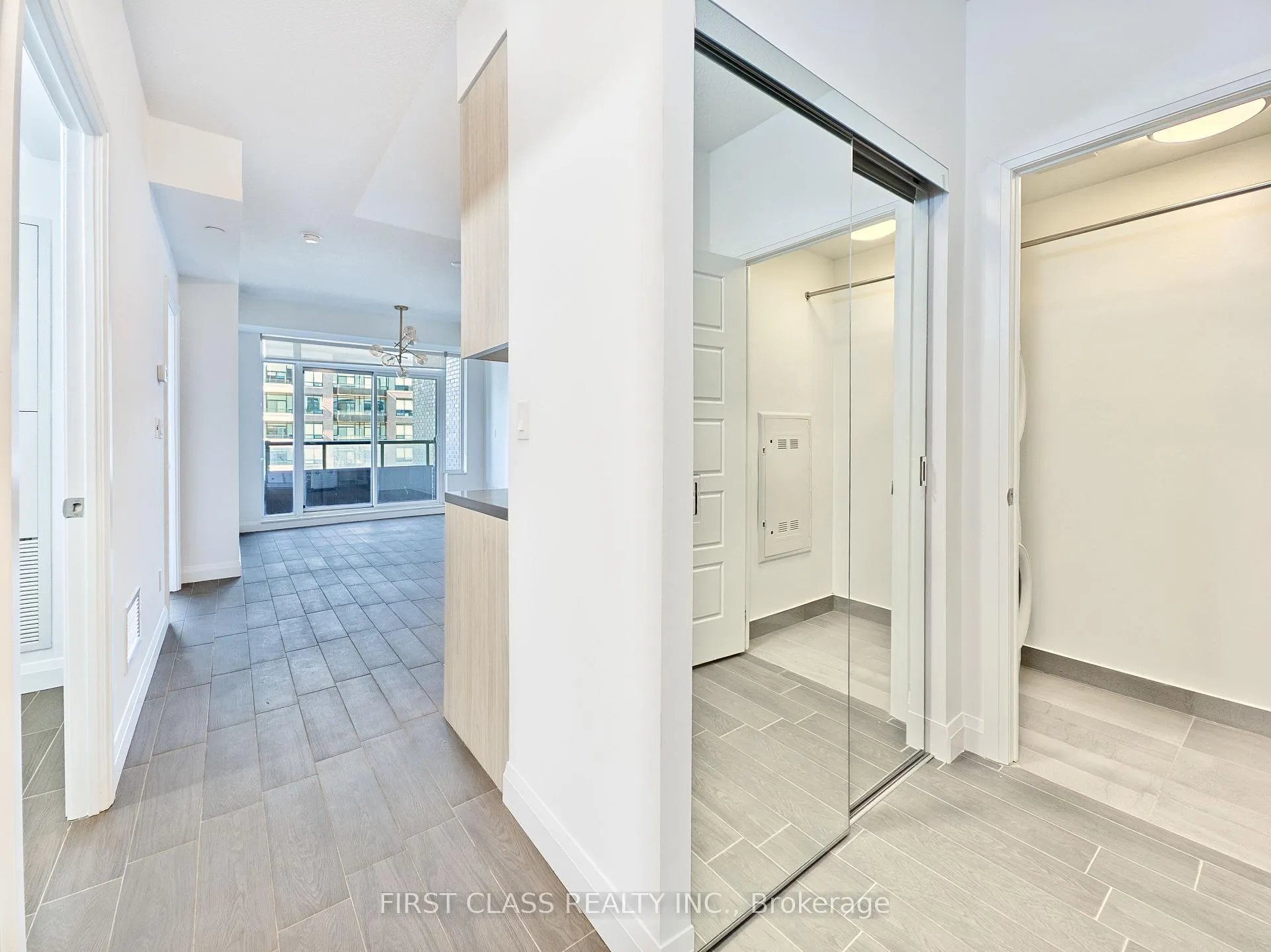 Photo 20 of Unit 731, 15 Water Walk Drive, Markham, Unionville — HOMEH