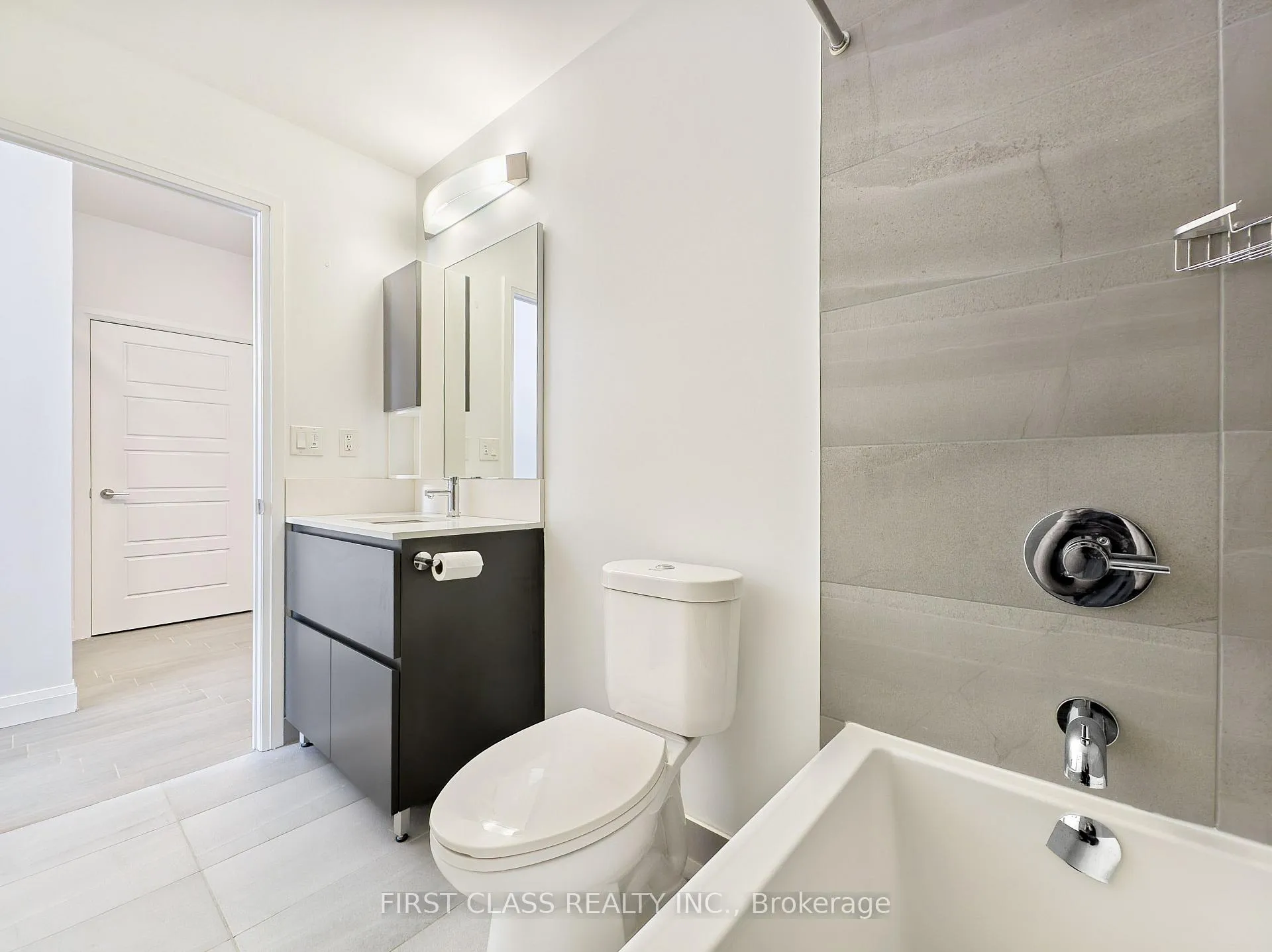 Photo 21 of Unit 731, 15 Water Walk Drive, Markham, Unionville — HOMEH