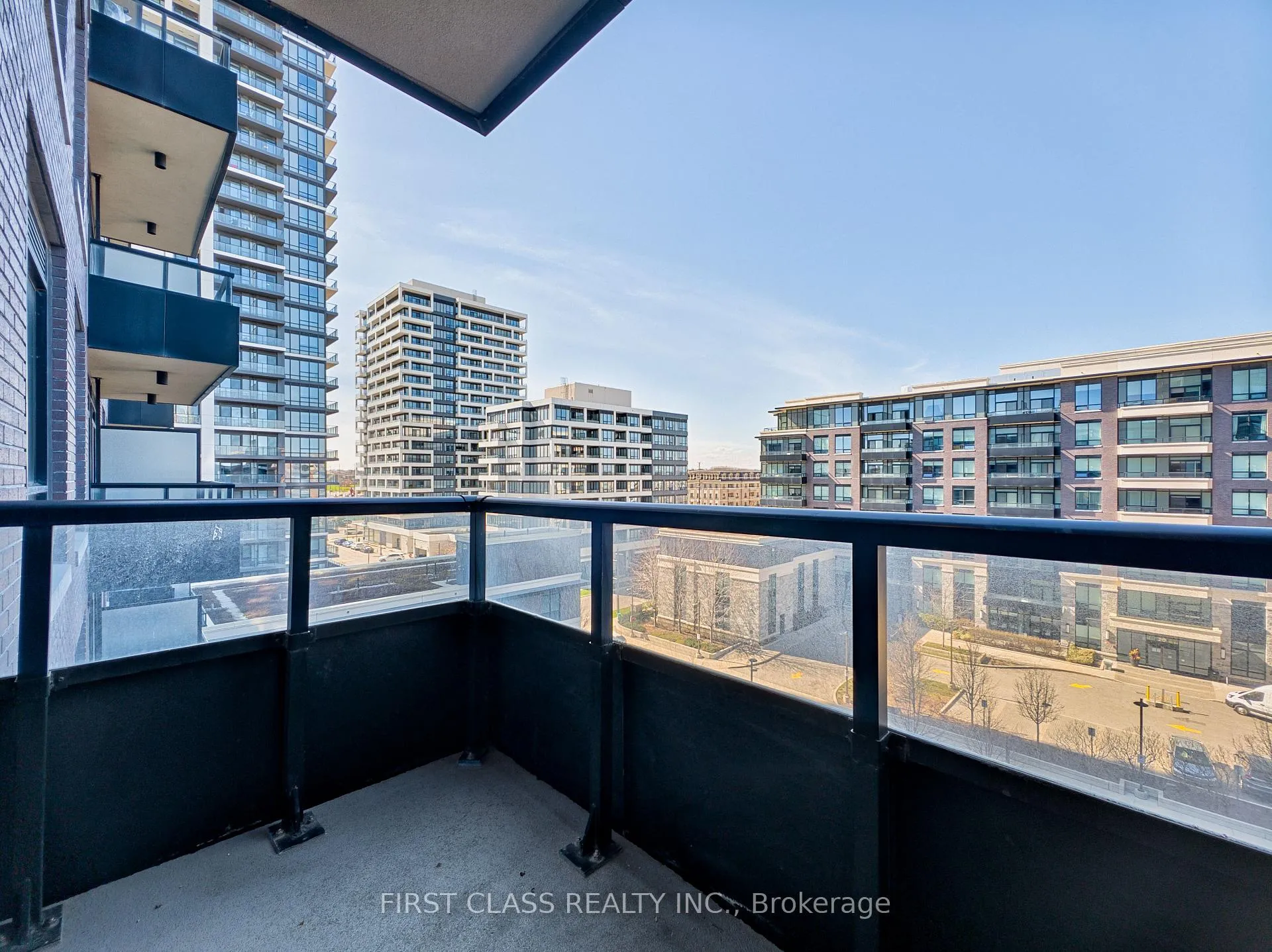 Photo 24 of Unit 731, 15 Water Walk Drive, Markham, Unionville — HOMEH