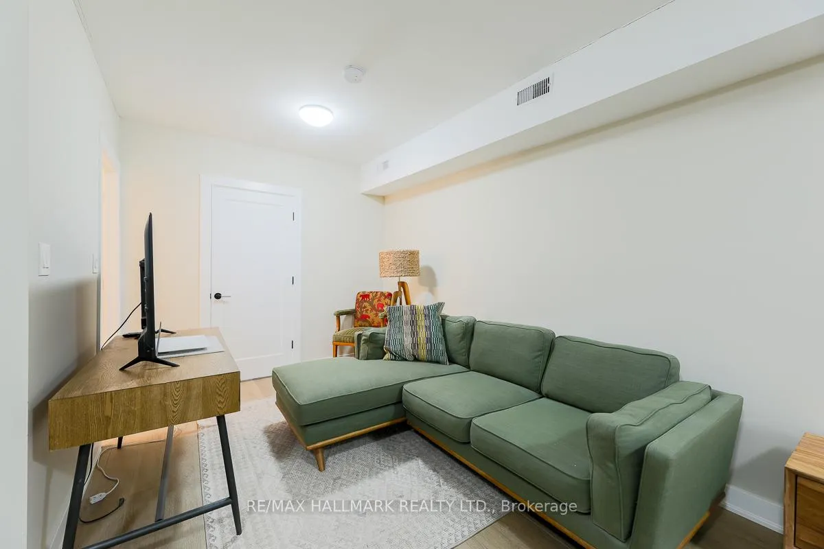 Photo 4 of Unit 303, 628 Danforth Avenue, Toronto, Playter Estates-Danforth — HOMEH