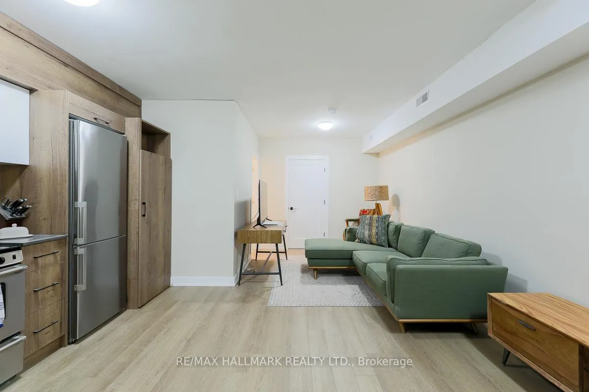 Photo 6 of Unit 303, 628 Danforth Avenue, Toronto, Playter Estates-Danforth — HOMEH