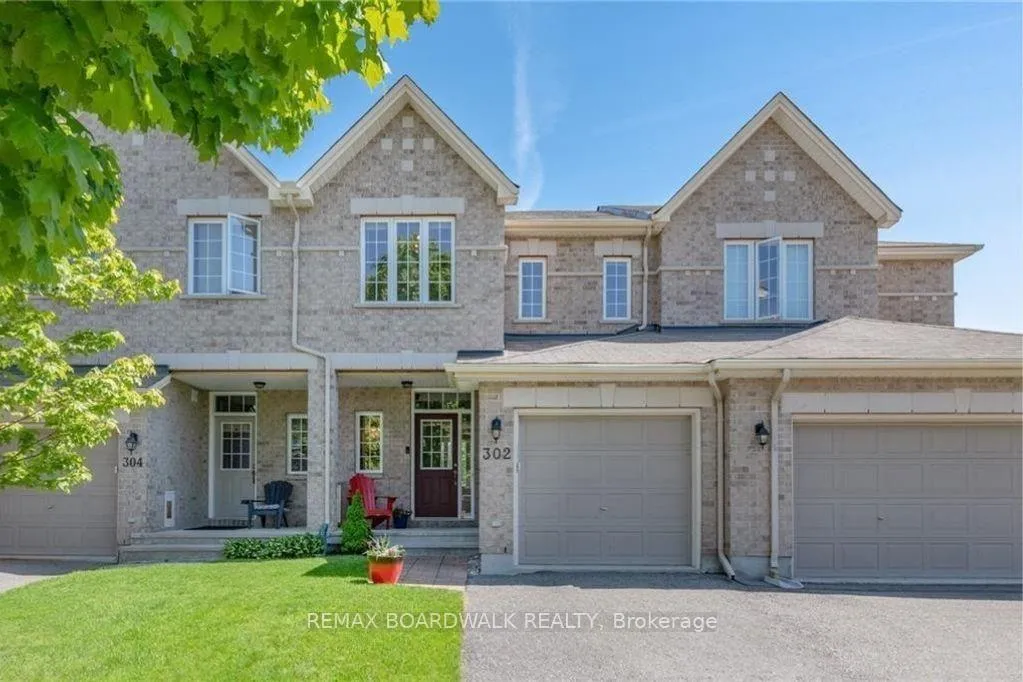 Photo 1 of 302 Grey Seal Circle, Ottawa, Riverside South/Gloucester Glen — HOMEH