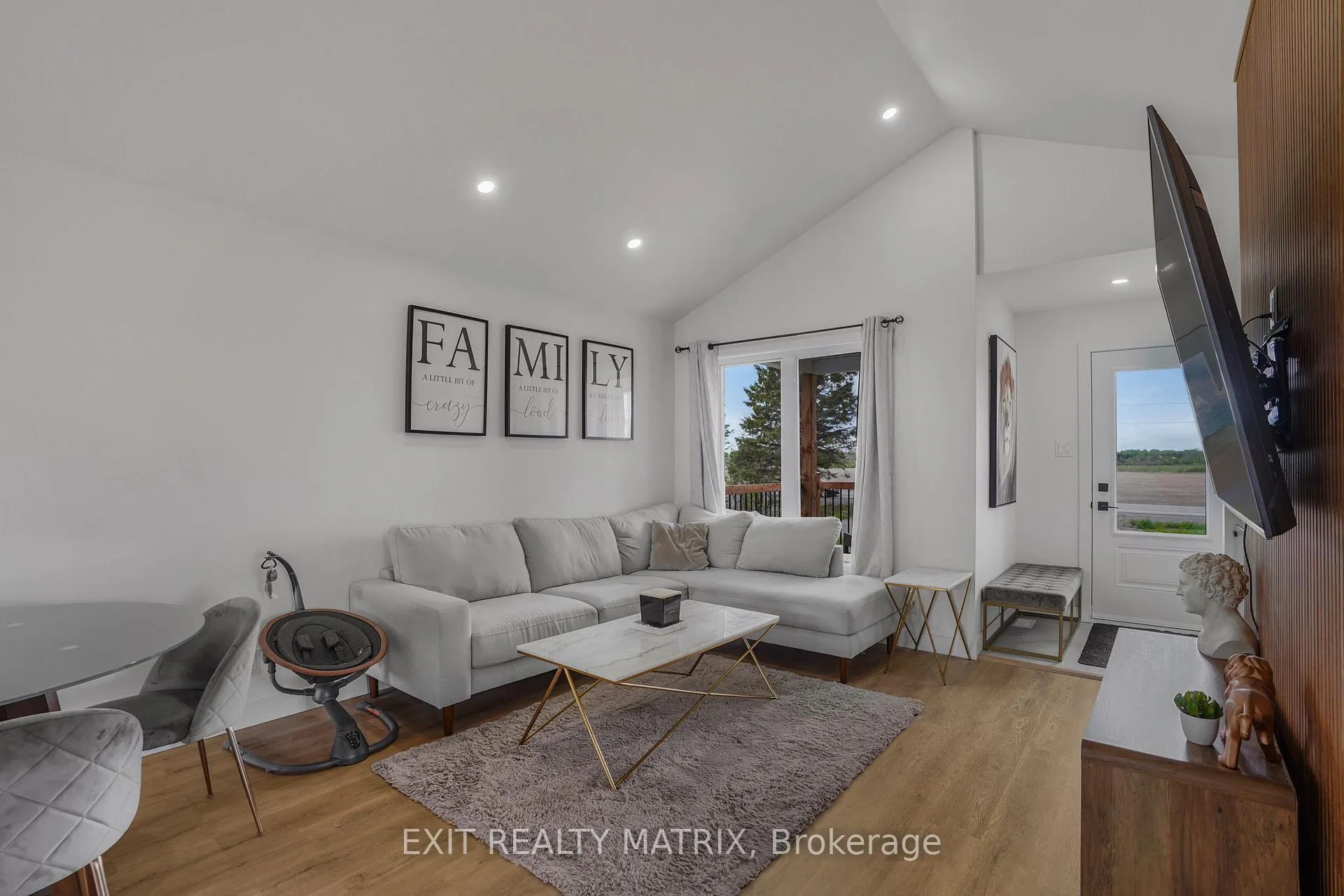 Photo 8 of 2341 Dandy Road, Champlain, Champlain Twp — HOMEH