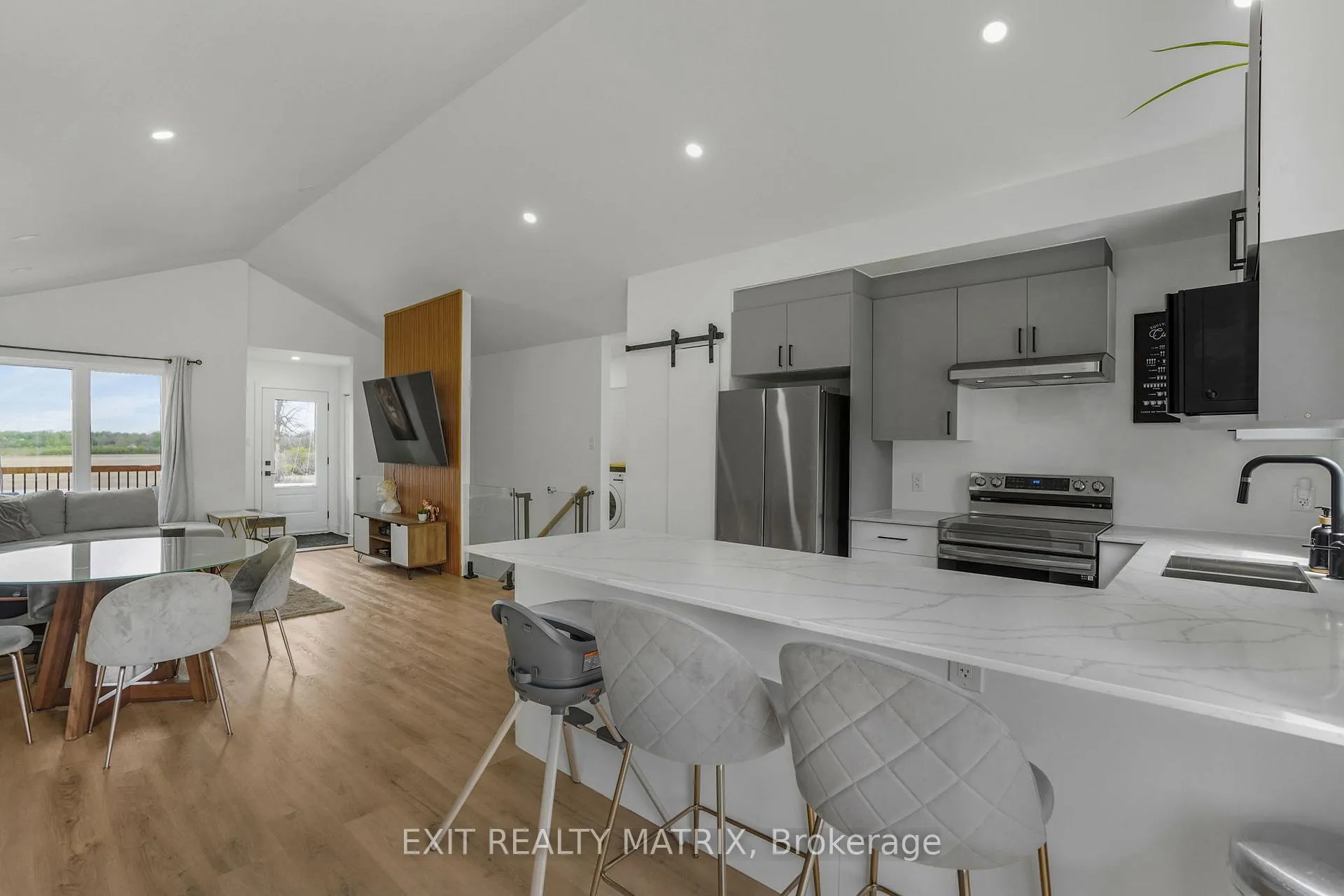 Photo 13 of 2341 Dandy Road, Champlain, Champlain Twp — HOMEH
