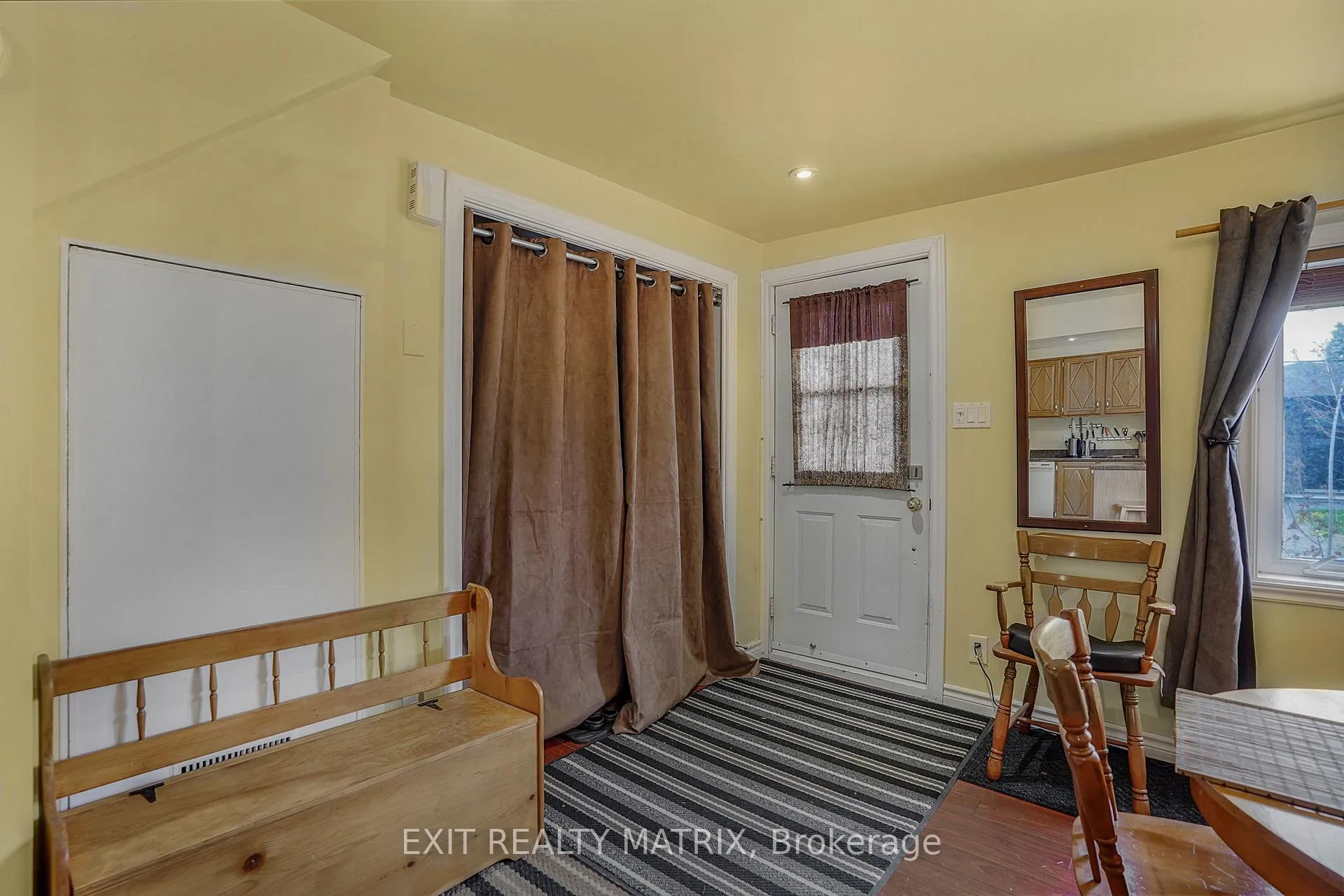 Photo 4 of 975 Queen Street, Champlain, L'Orignal — HOMEH