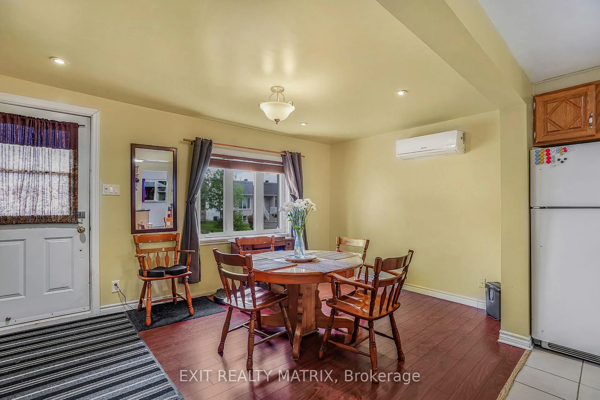 Photo 6 of 975 Queen Street, Champlain, L'Orignal — HOMEH