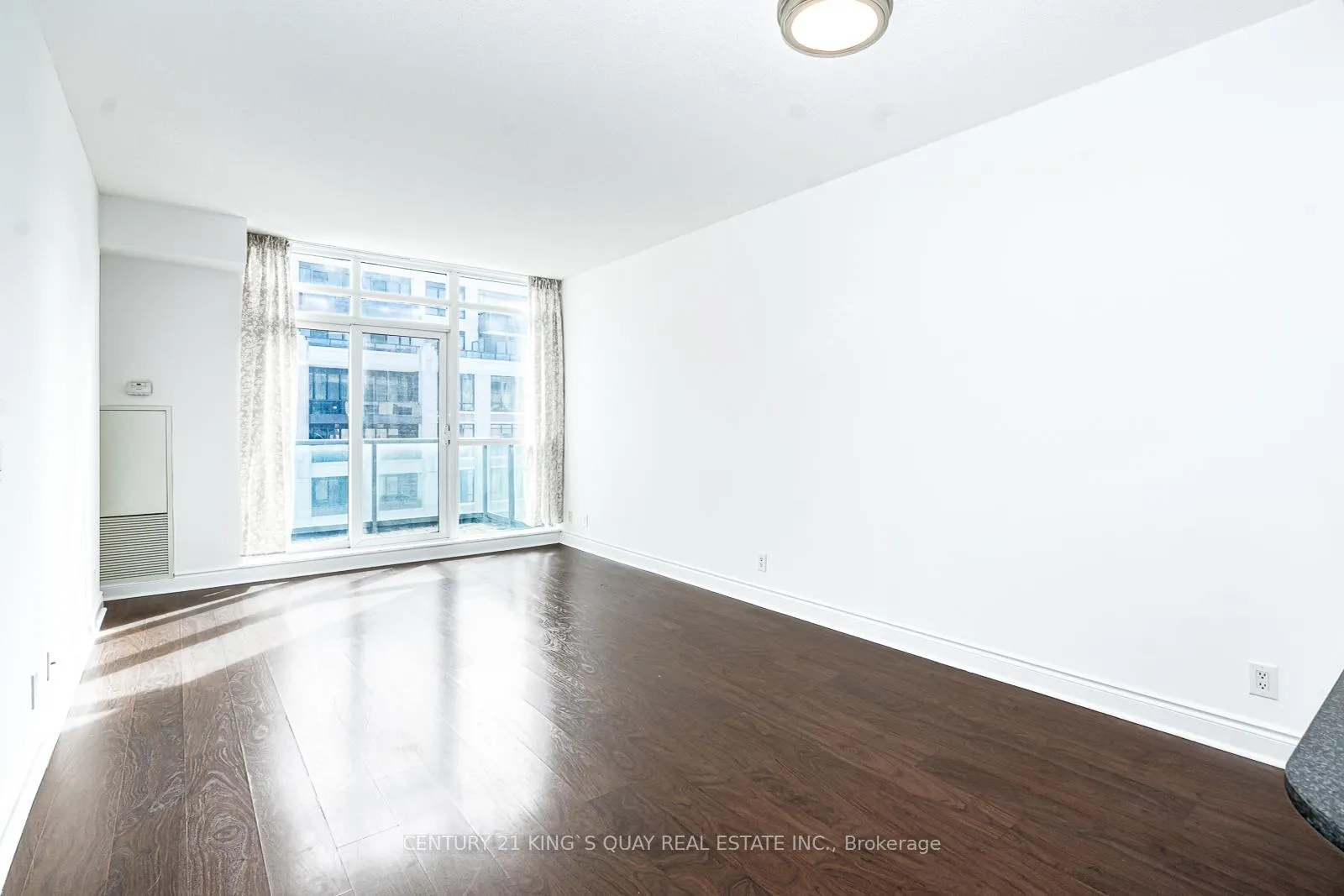 Photo 5 of Unit 907, 30 Clegg Road, Markham, Unionville — HOMEH