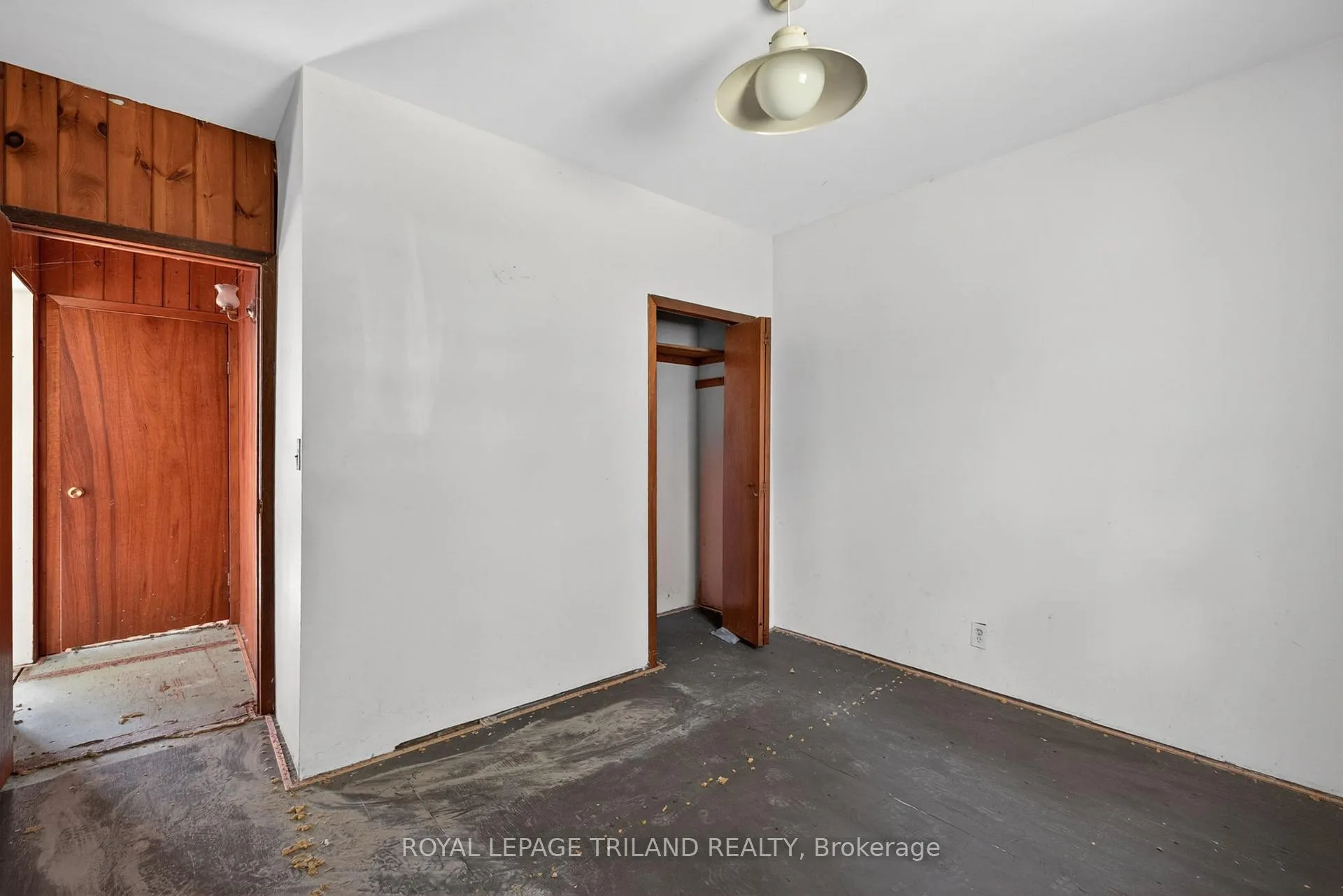 Photo 13 of 147 Burns Street, Strathroy-Caradoc, SW — HOMEH