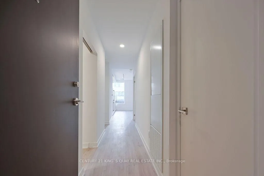Photo 5 of Unit 502, 252 Church Street, Toronto, Church-Yonge Corridor — HOMEH