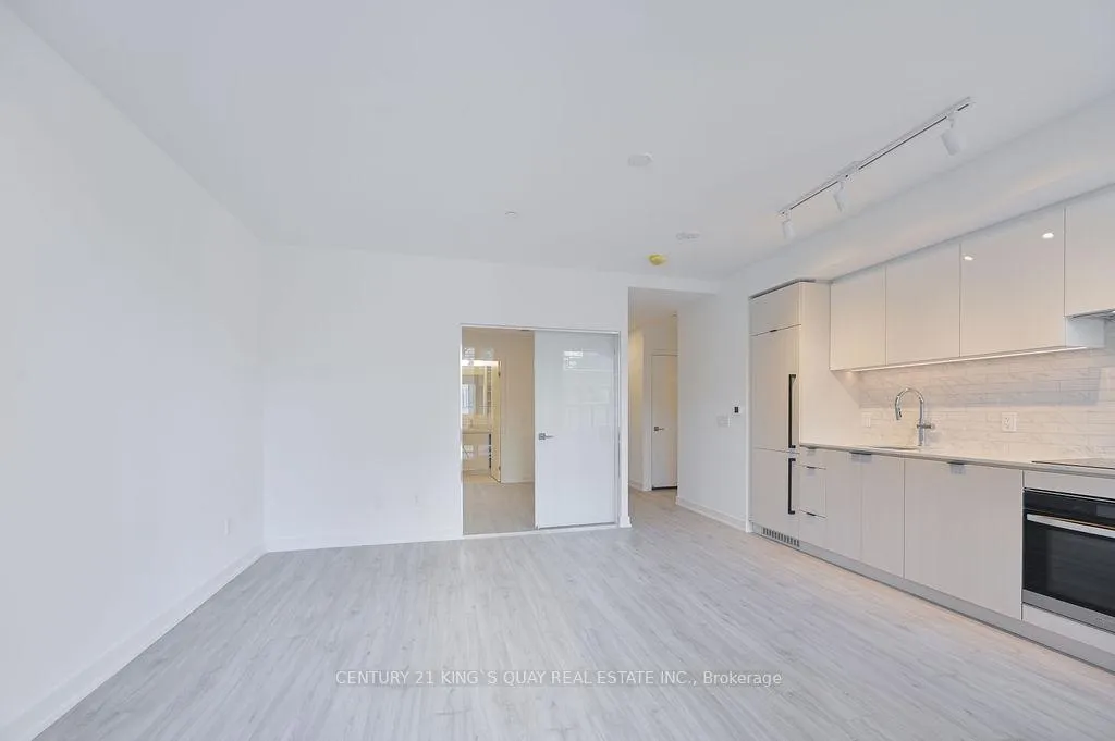 Photo 13 of Unit 502, 252 Church Street, Toronto, Church-Yonge Corridor — HOMEH